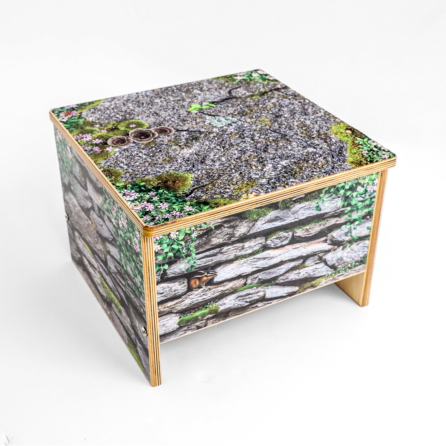 Nature View Small Stone Wall Bench 10" Height
