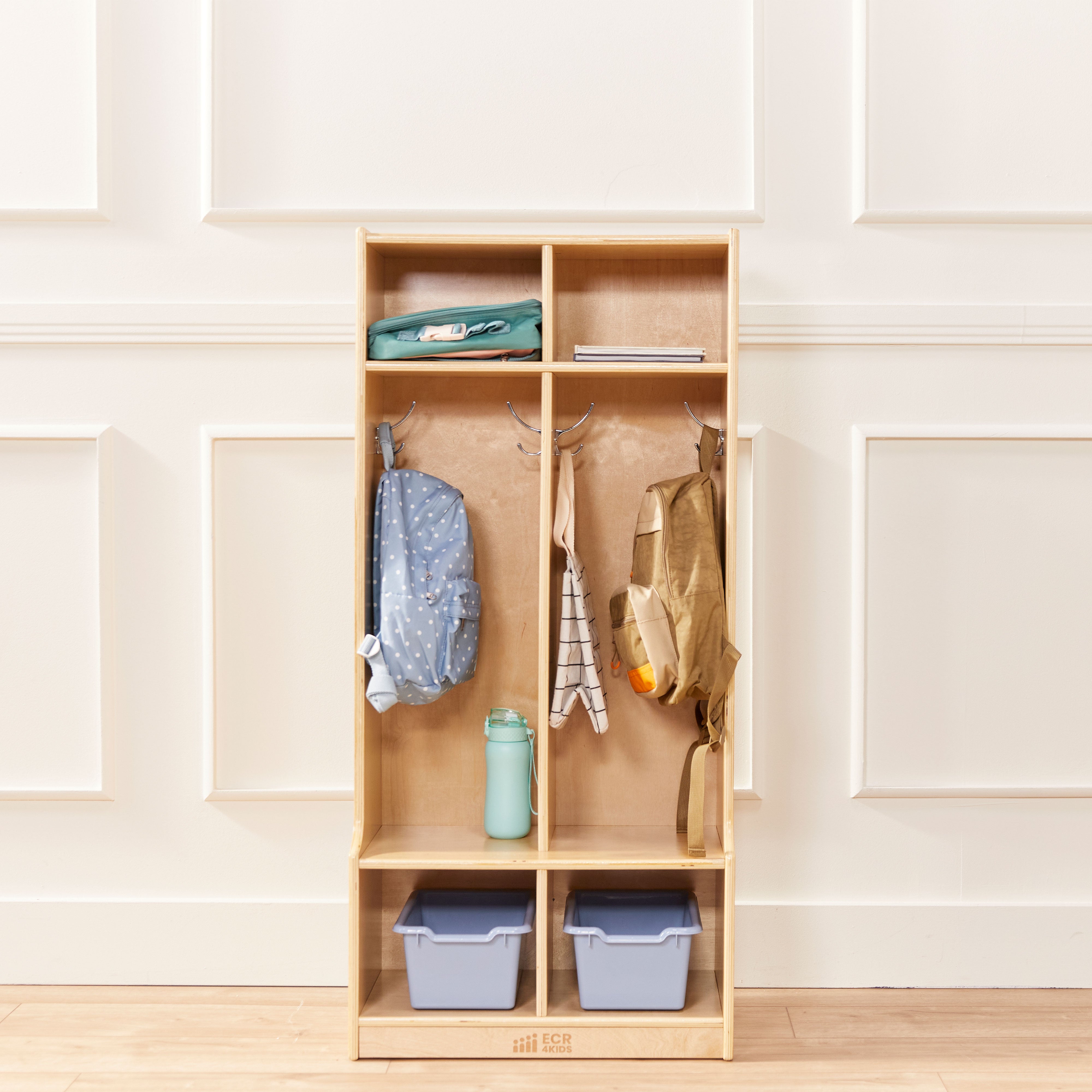 2-Section Coat Locker with Bench - Natural