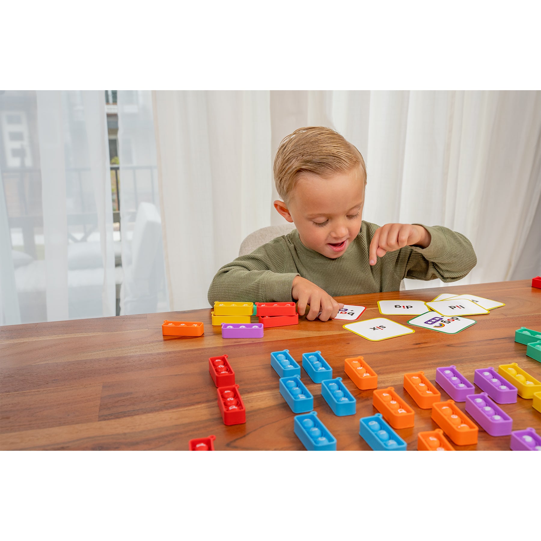 Sneaky Elves CVC Reading Game