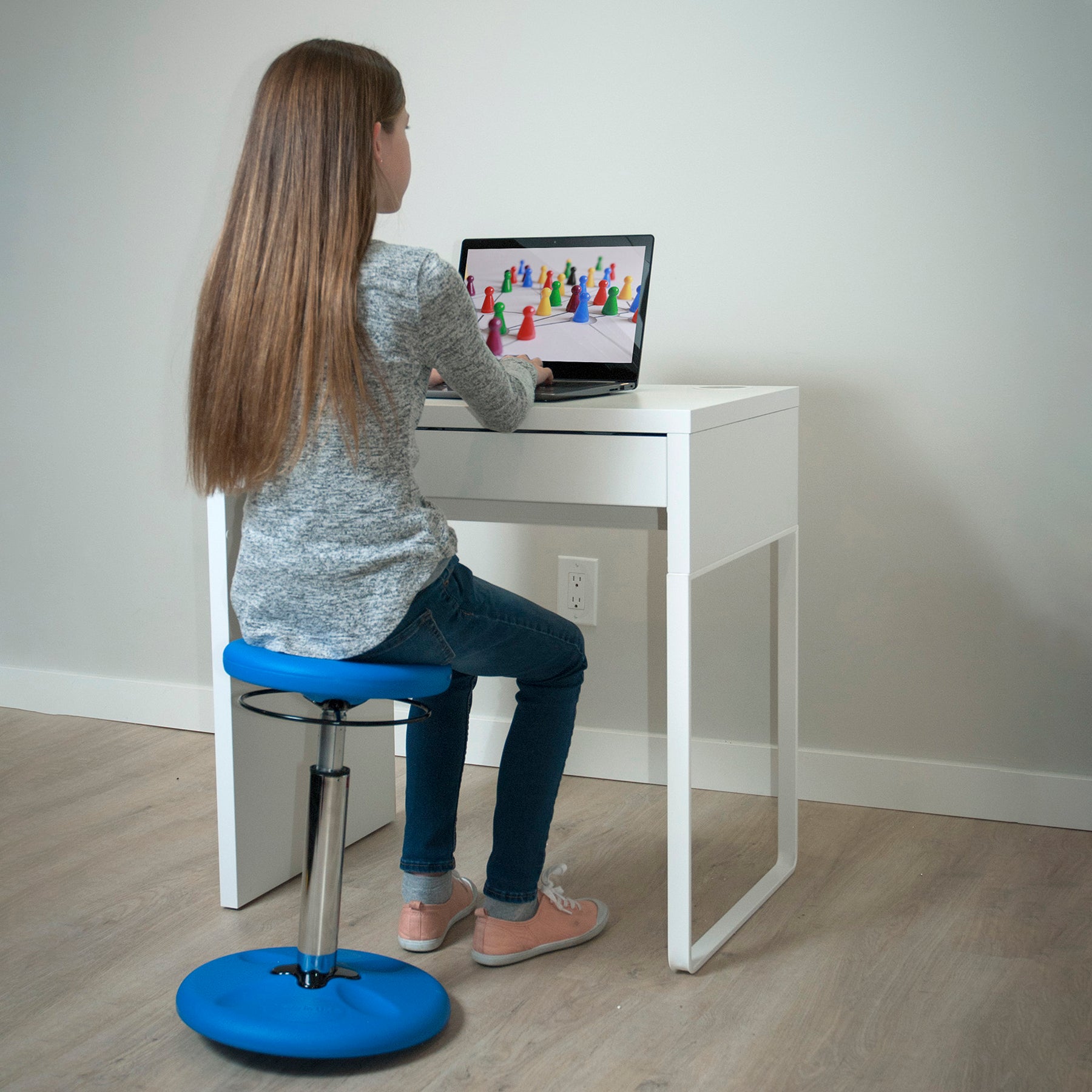 Kids Adjustable Tall Wobble Chair 16.5-24", Purple