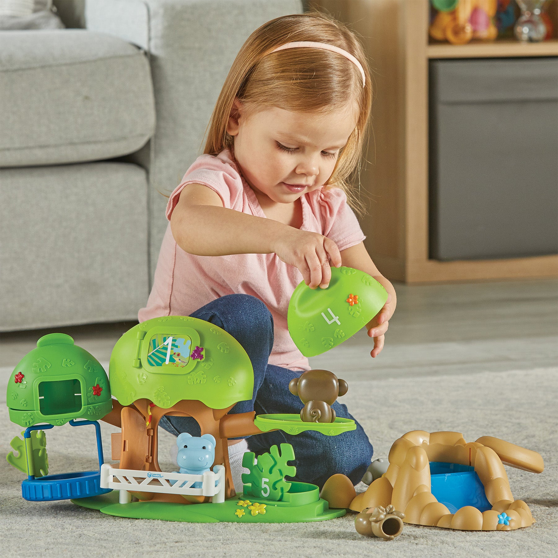 Peeksville™ Jungle Safari Playset