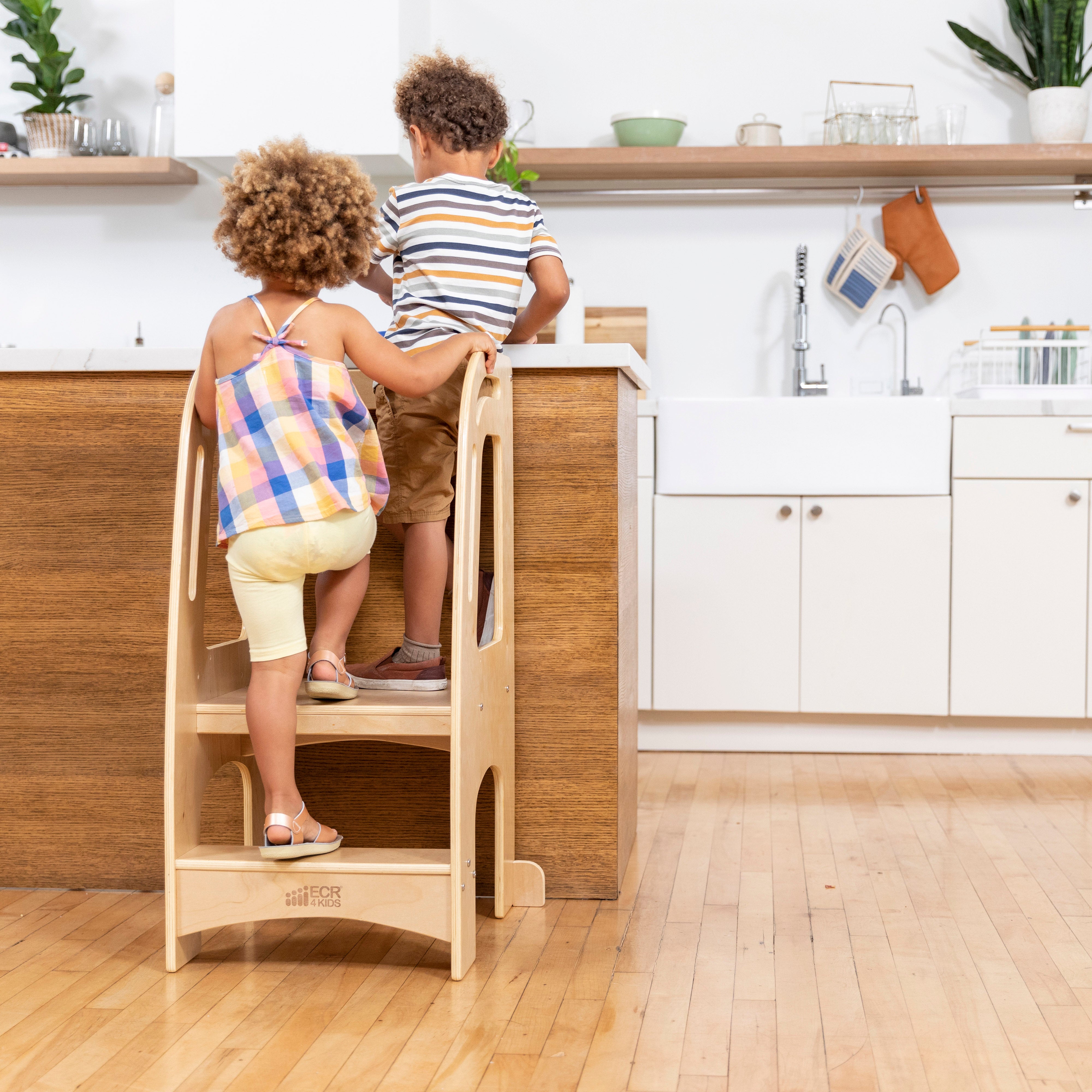 Chef's Helper Kitchen Tower - Natural