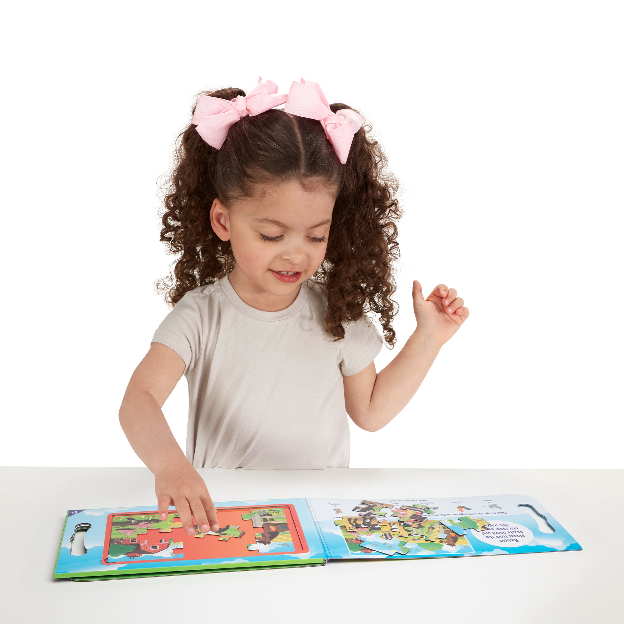 Take Along Magnetic Jigsaw Puzzles - On the Farm