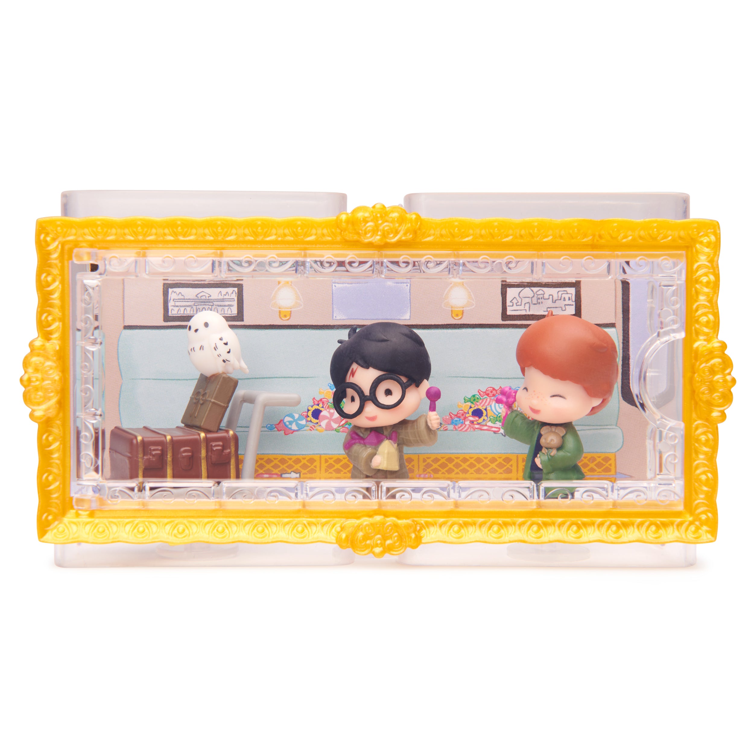 Wizarding World Harry Potter, Micro Magical Moments Action Figures Set with Harry, Ron, Hedwig & Display Case, Kids Toys for Ages 6 and up