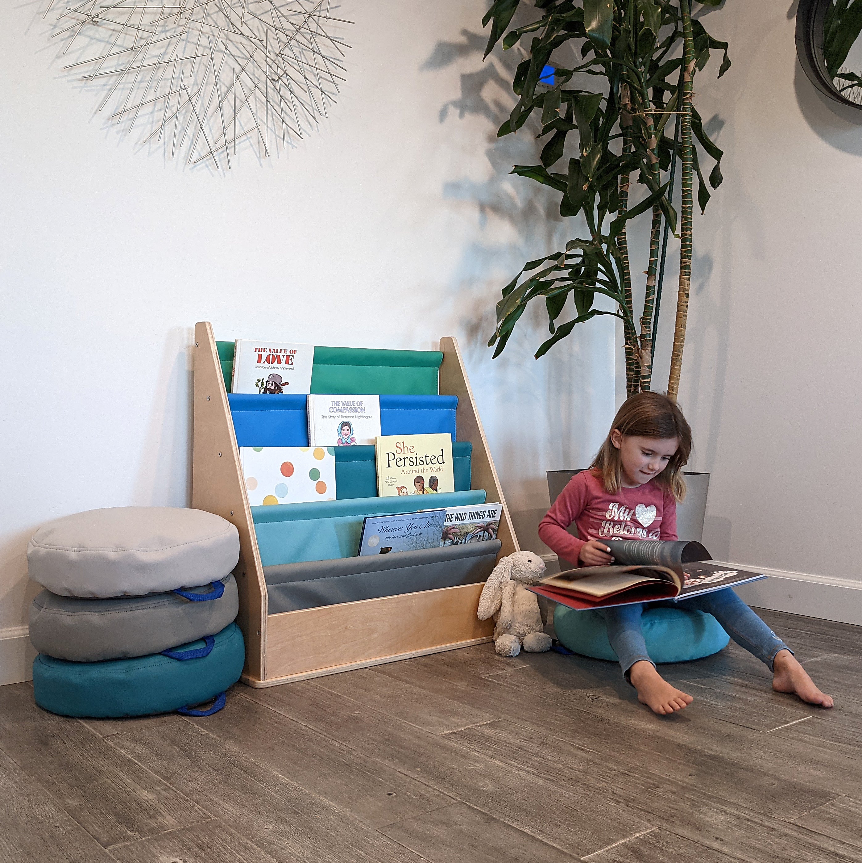 Birch Sling Book Display - Contemporary