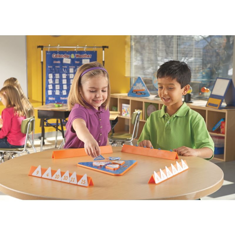 tri-FACTa™ Addition & Subtraction Game