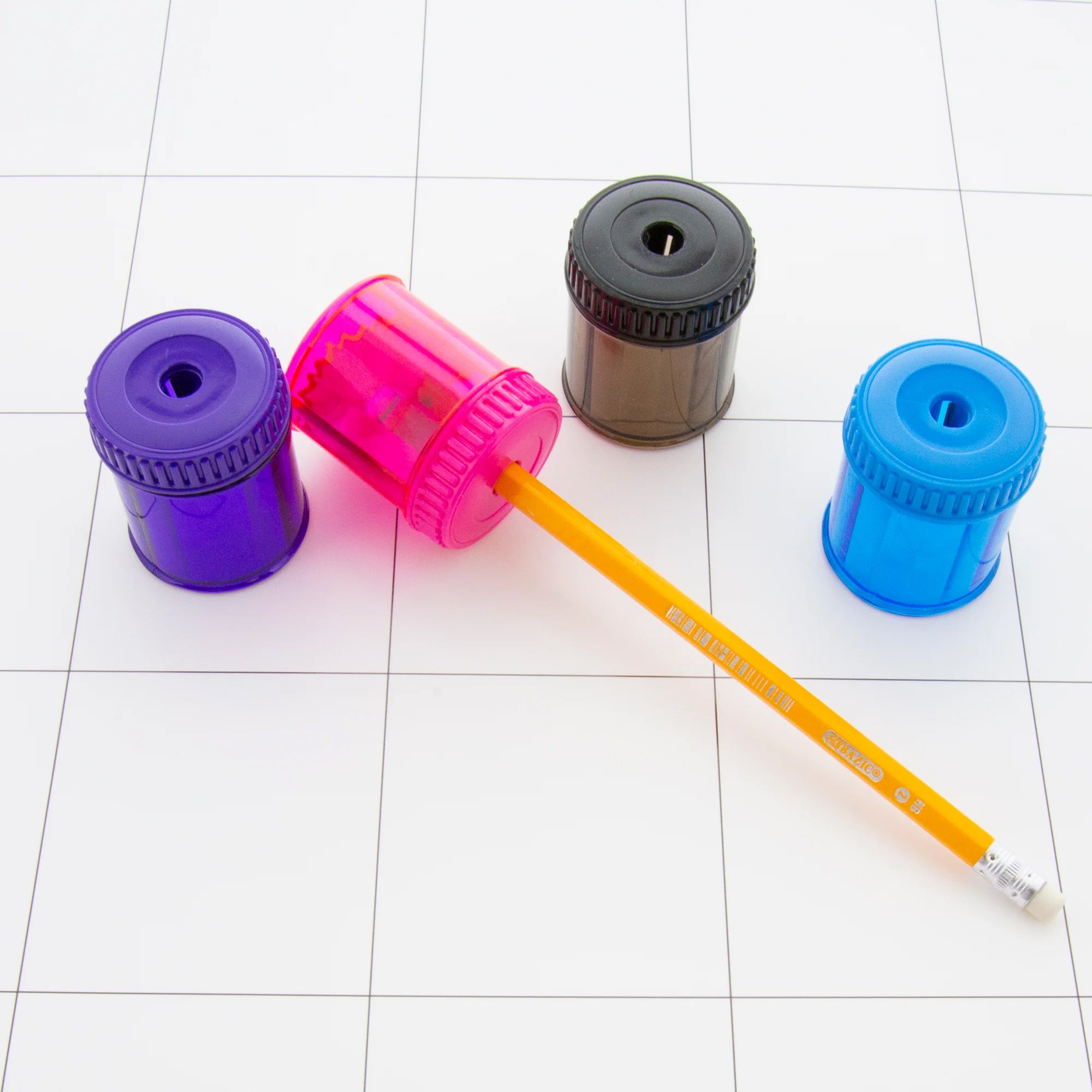 Single Hole Sharpener with Round Receptacle, Assorted Colors, 1 Sharpener