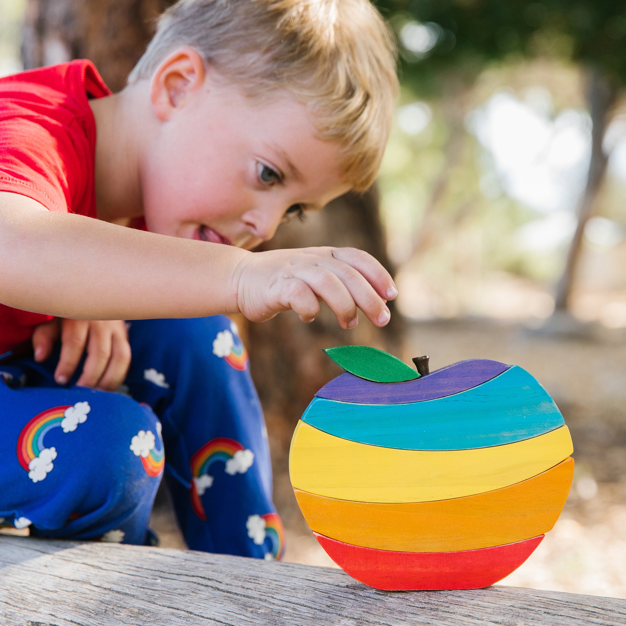 Happy Apple Puzzle