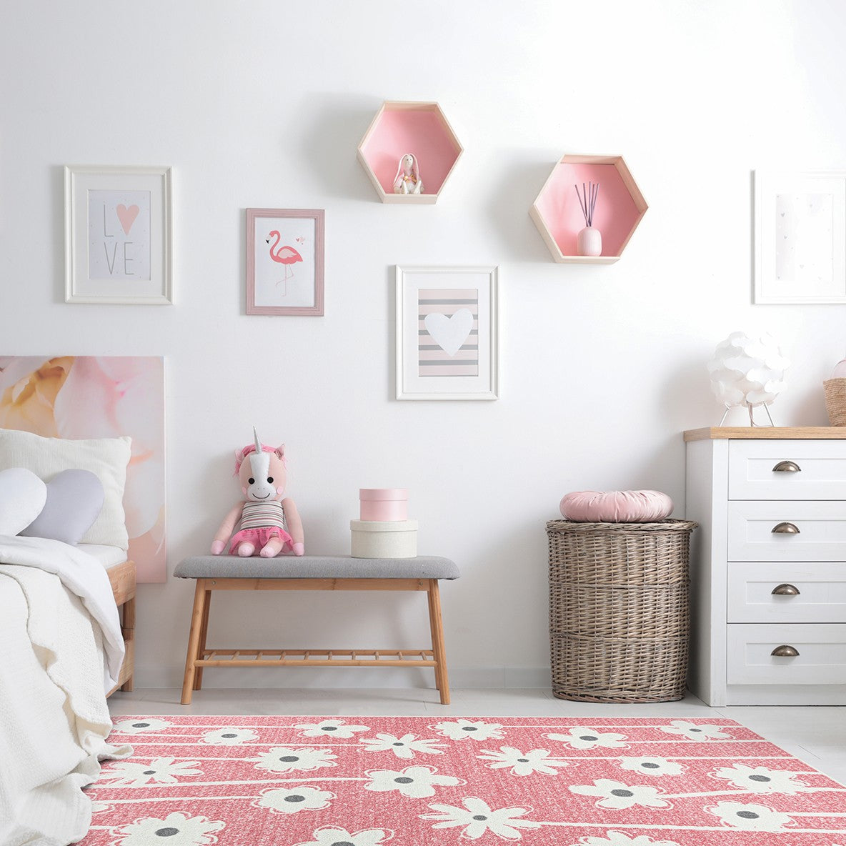 Big Blooms 5'4" x 7'8" area rug in color Blush