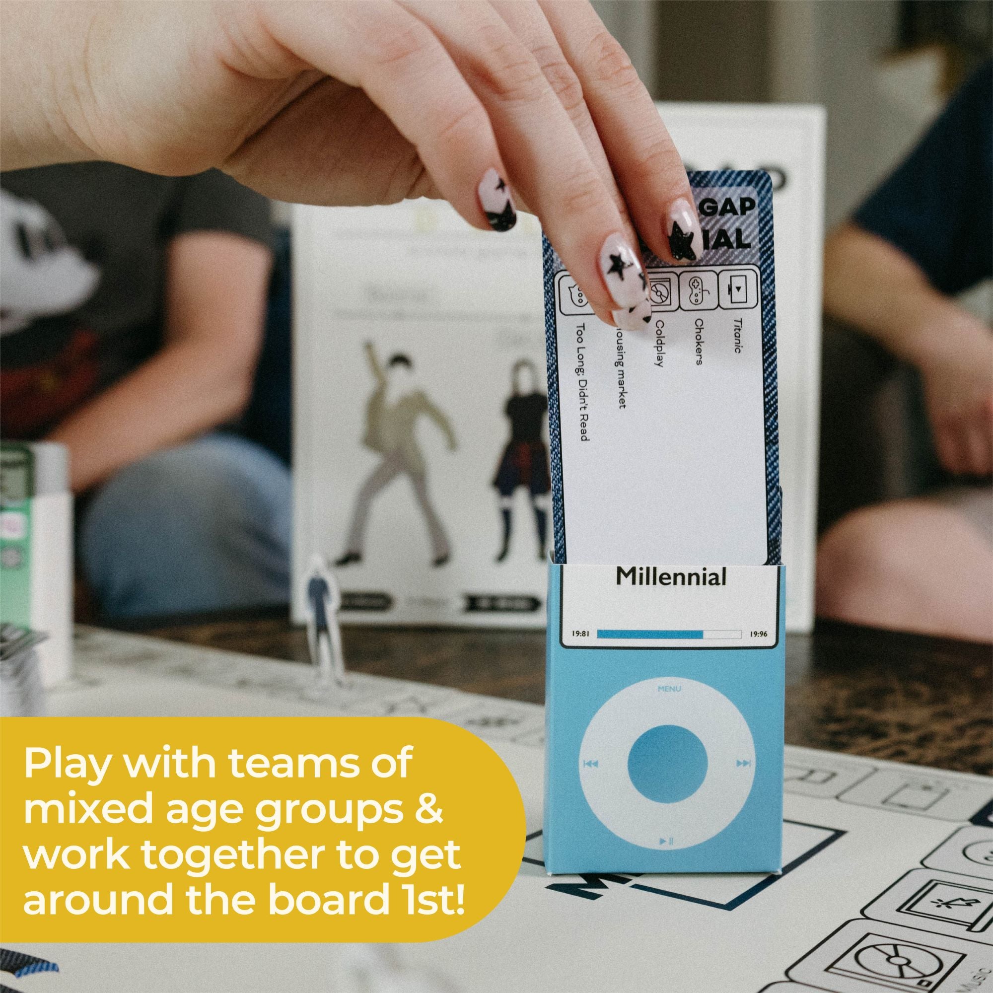 Spin Master Games, Mind the Gap Deluxe Trivia Game, A Board Game for All Generations, Play on Thanksgiving, Friendsgiving, Birthdays & Family Nights, 2-12 Players, for Ages 10 & Up