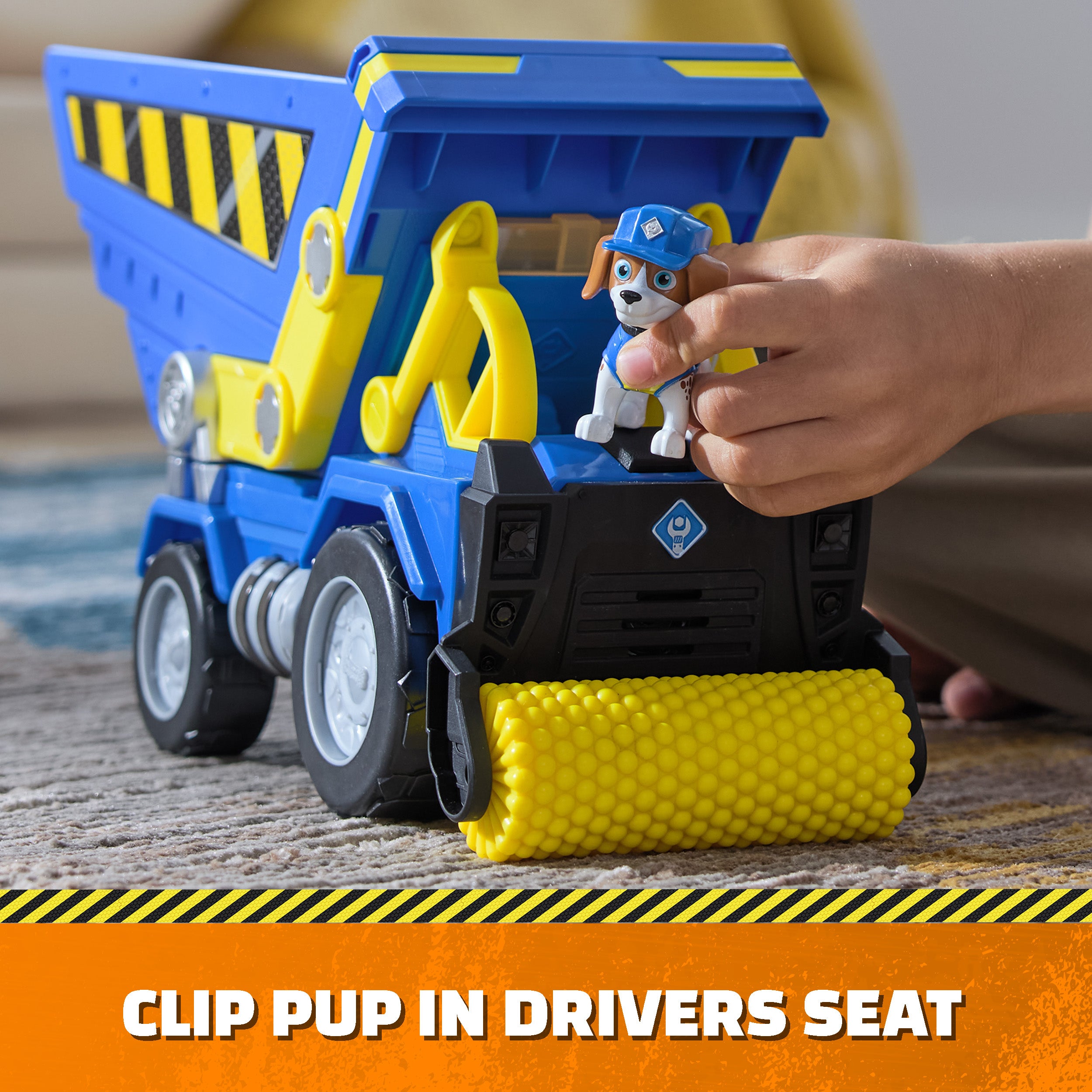 Rubble & Crew, Bark Yard Deluxe Dump Truck Construction Vehicle with Lights, Sounds & Wheeler Action Figure, Kids Toys for Boys & Girls Ages 3 and up