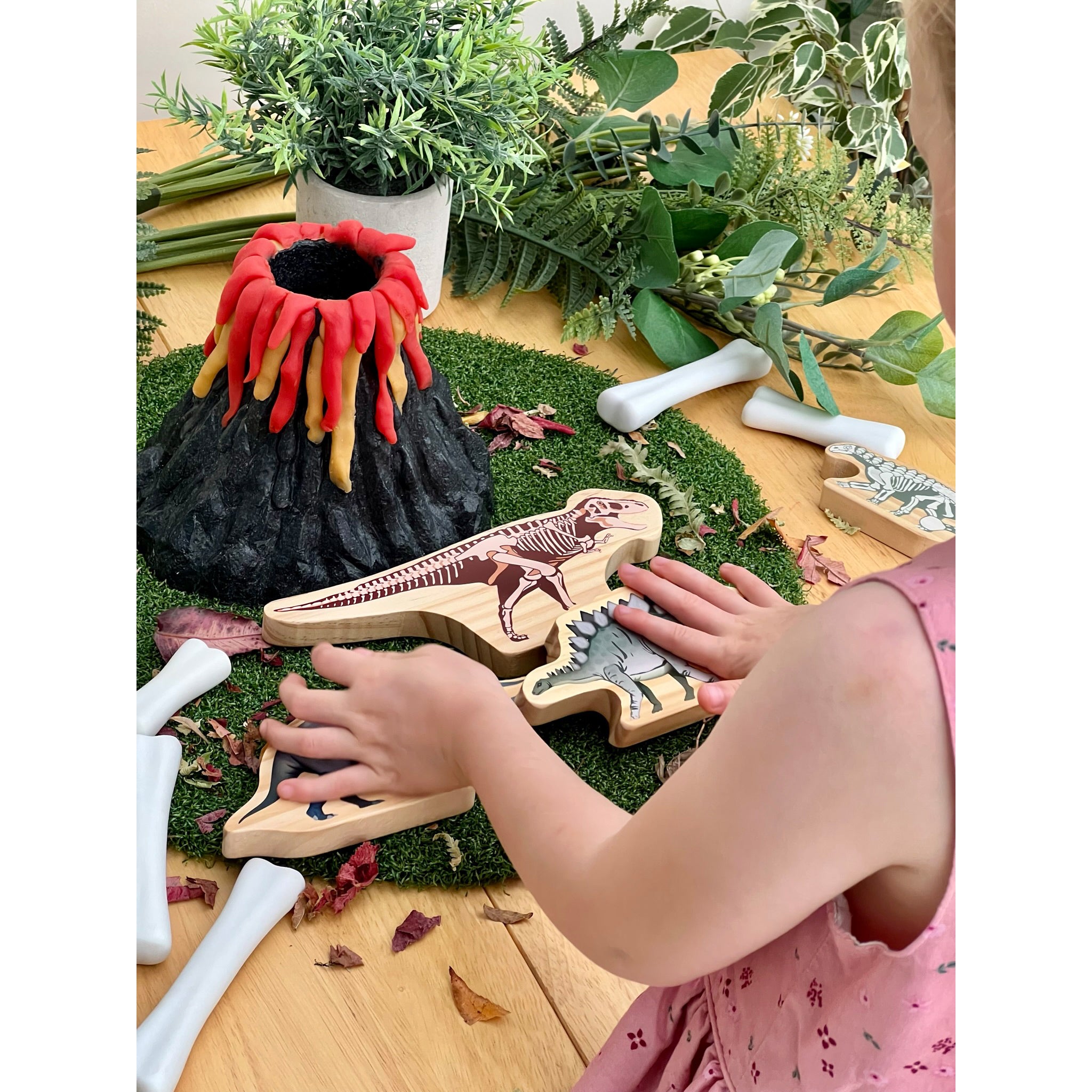 Play Volcano