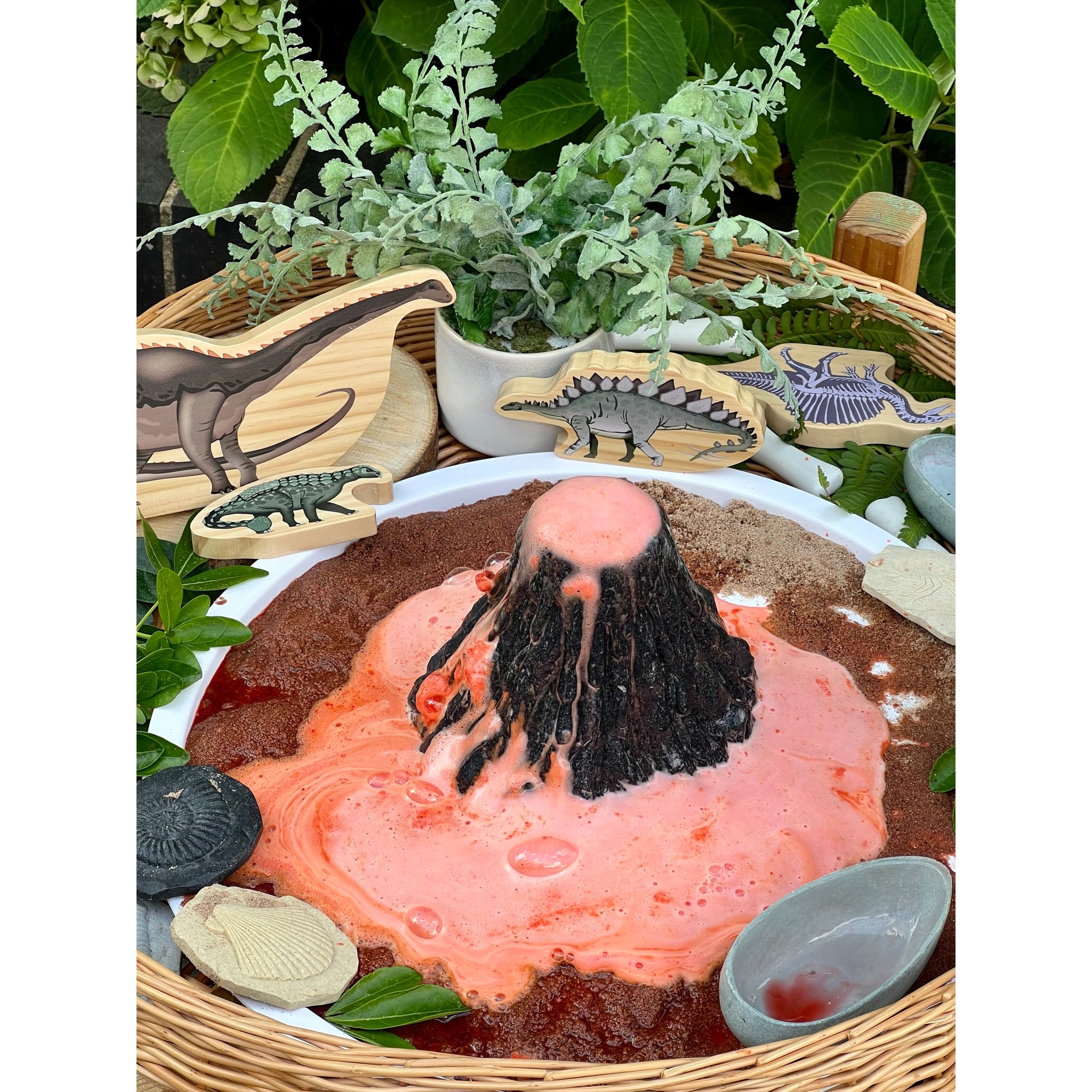 Play Volcano