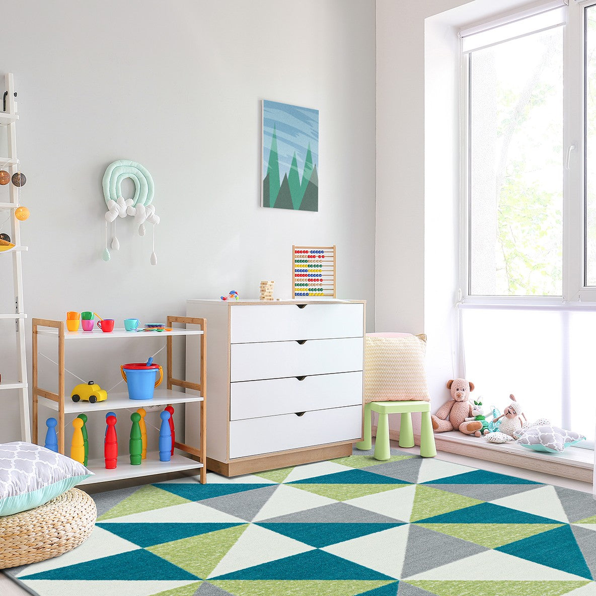 Cartwheel 3'10" x 5'4" area rug in color Calypso