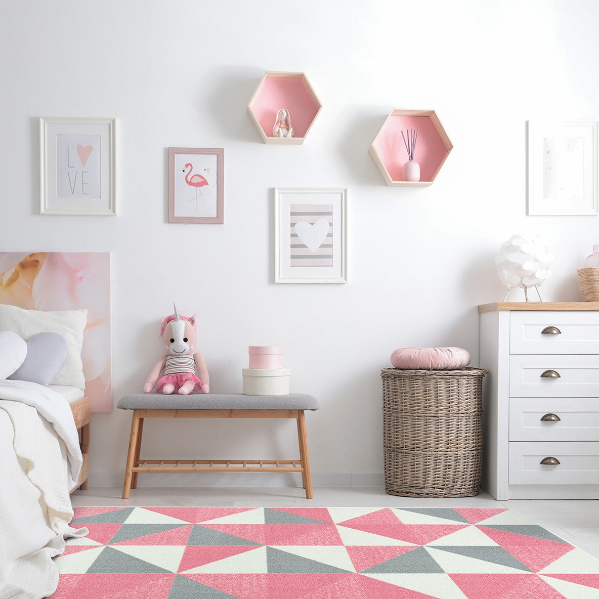 Cartwheel 3'10" x 5'4" area rug in color Blush