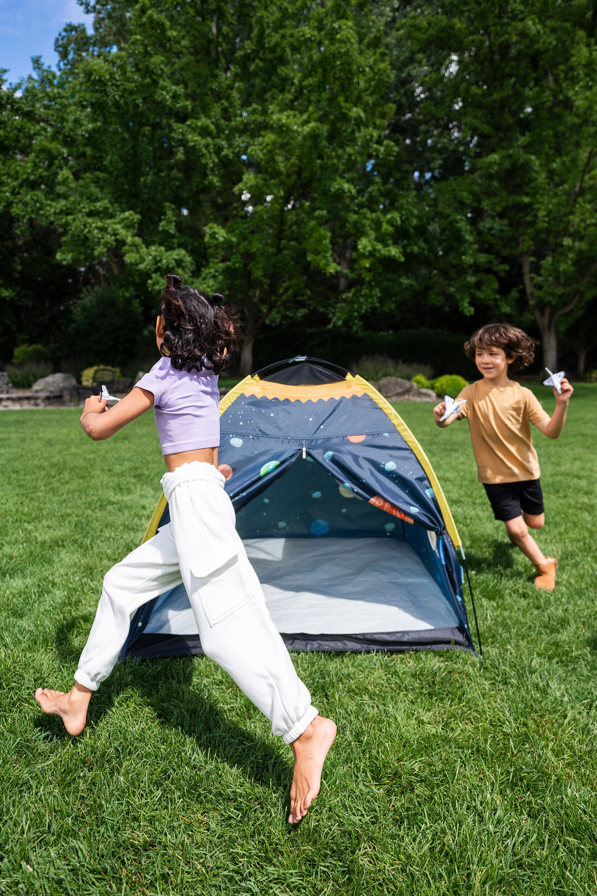 Out of this World Play Tent