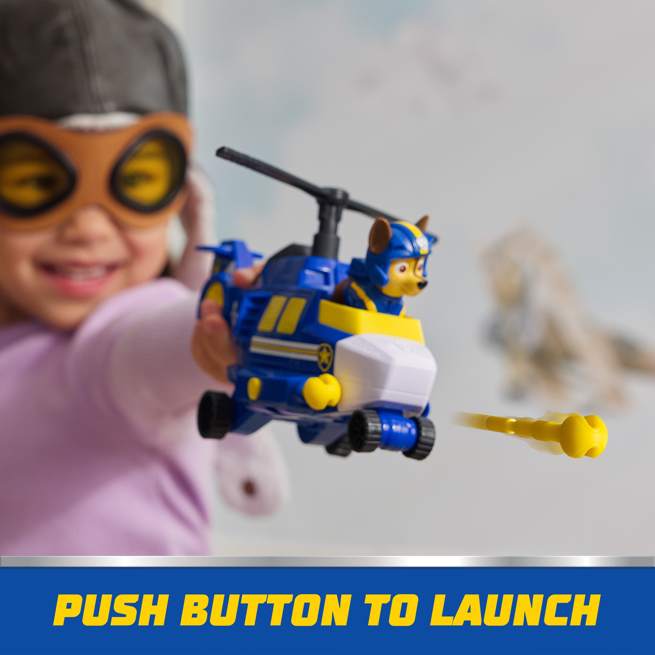 PAW Patrol: Air Rescue Chase Action Figure & Hero Helicopter Toy with Projectile Launcher & 2 Projectiles, Kids Toys for Boys & Girls Ages 3+