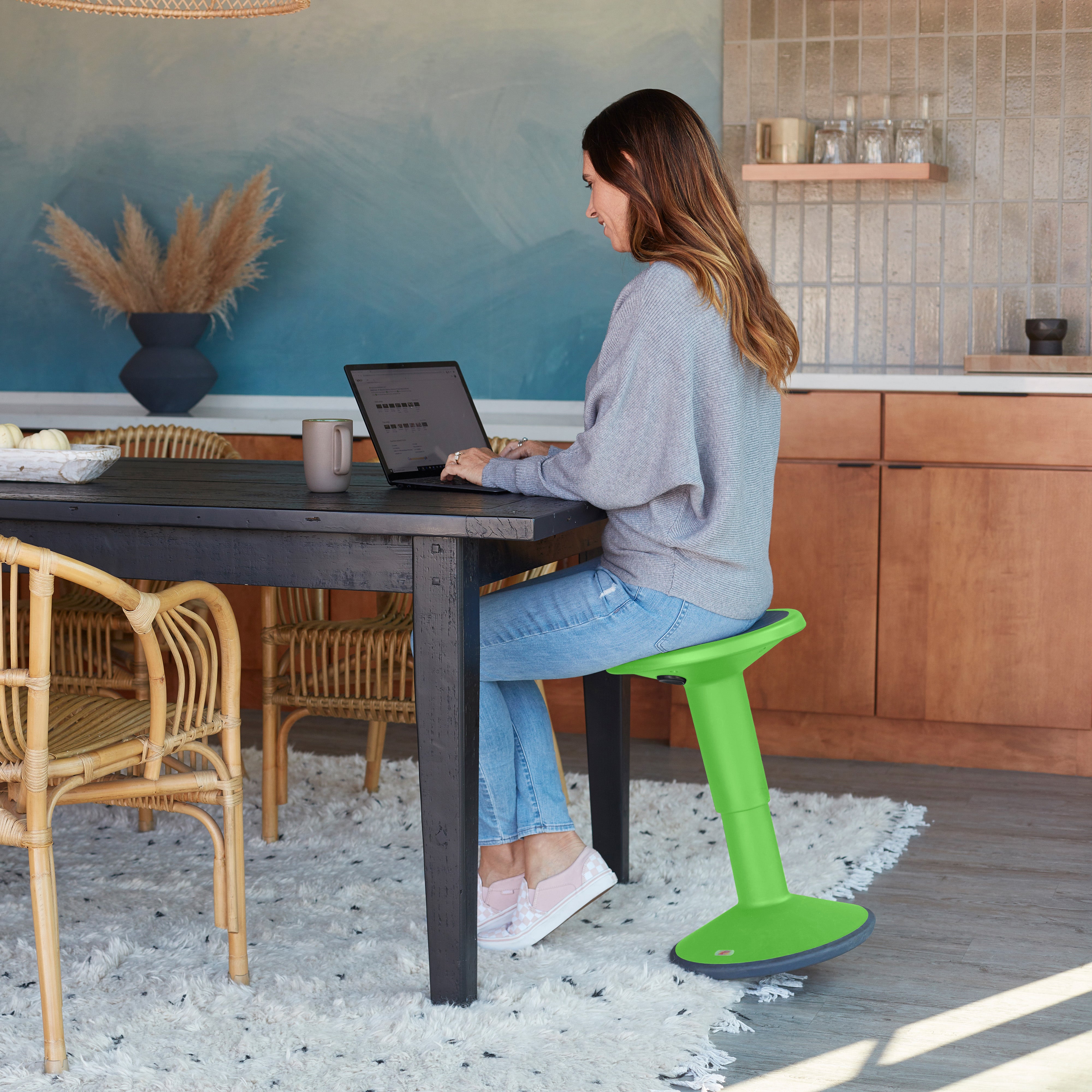 SitWell Adjustable Stool - Grassy Green