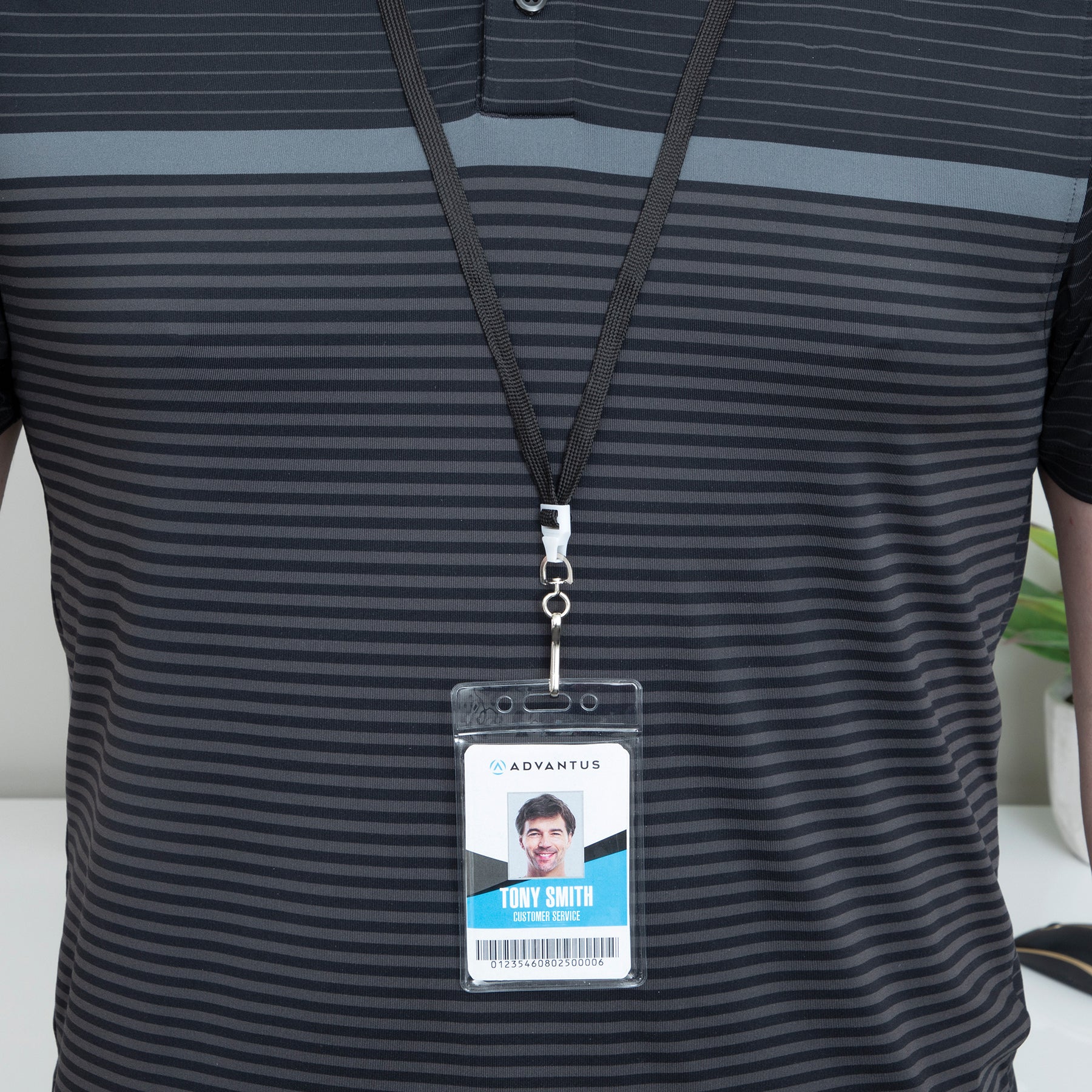 Proximity Badge Holders, Vertical, Clear, Pack of 50