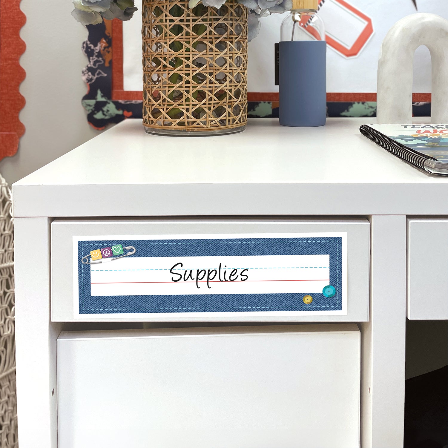 Crafty and Cool Name Plates, Pack of 36