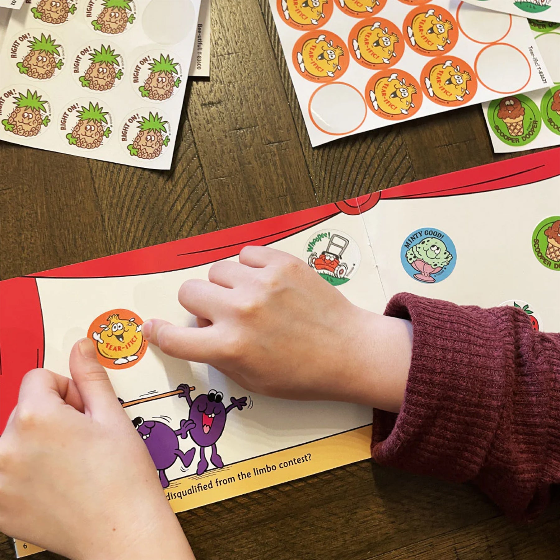 Tear-ific!/Onion Scented Stickers, Pack of 24