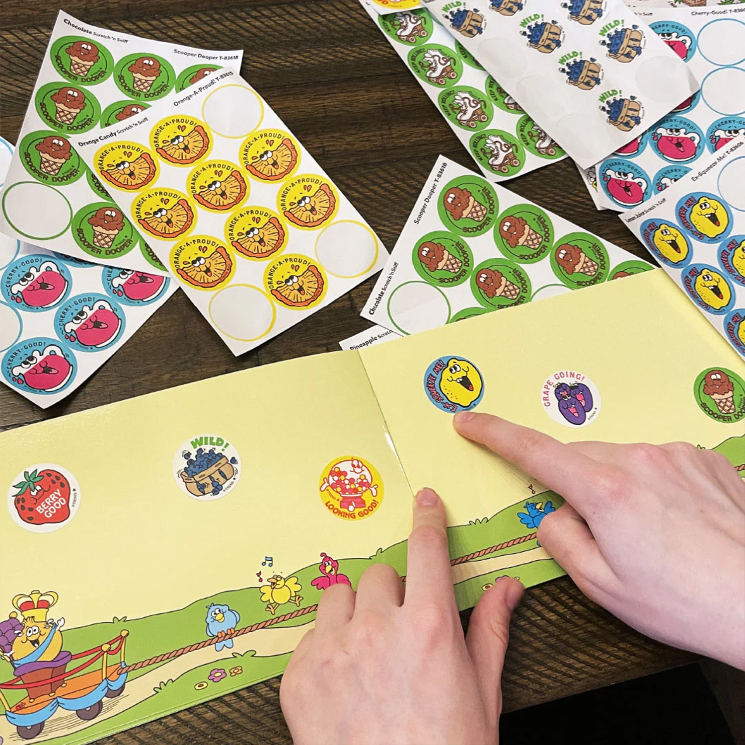 Ex-Squeeze Me!/Lemon Juice Scented Stickers, Pack of 24