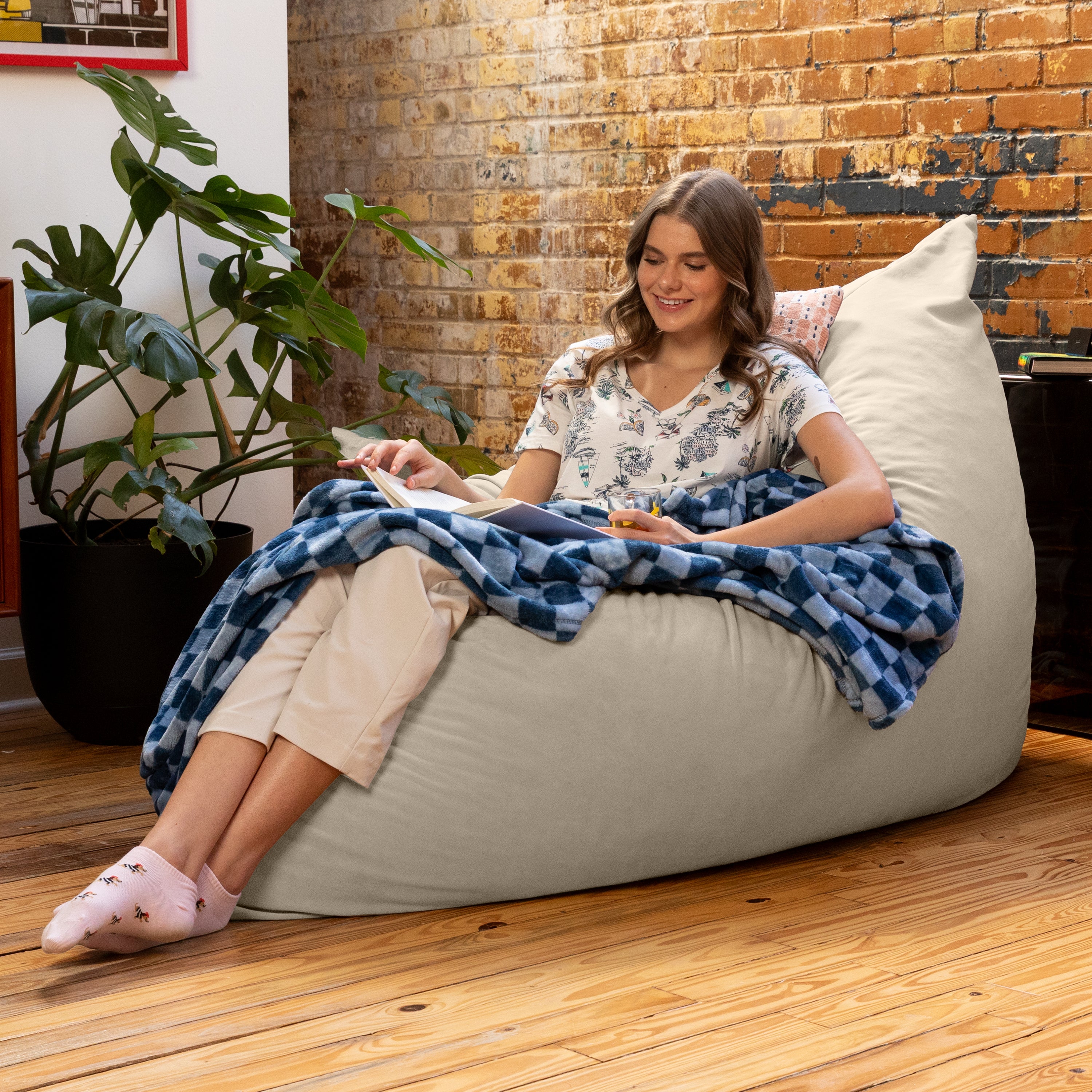 Pillow Saxx Dream Lounger with Wood Frame - 3-in-1 Bean Bag Accent Chair, Recliner & Sleeper, Lush Velvet Ivory