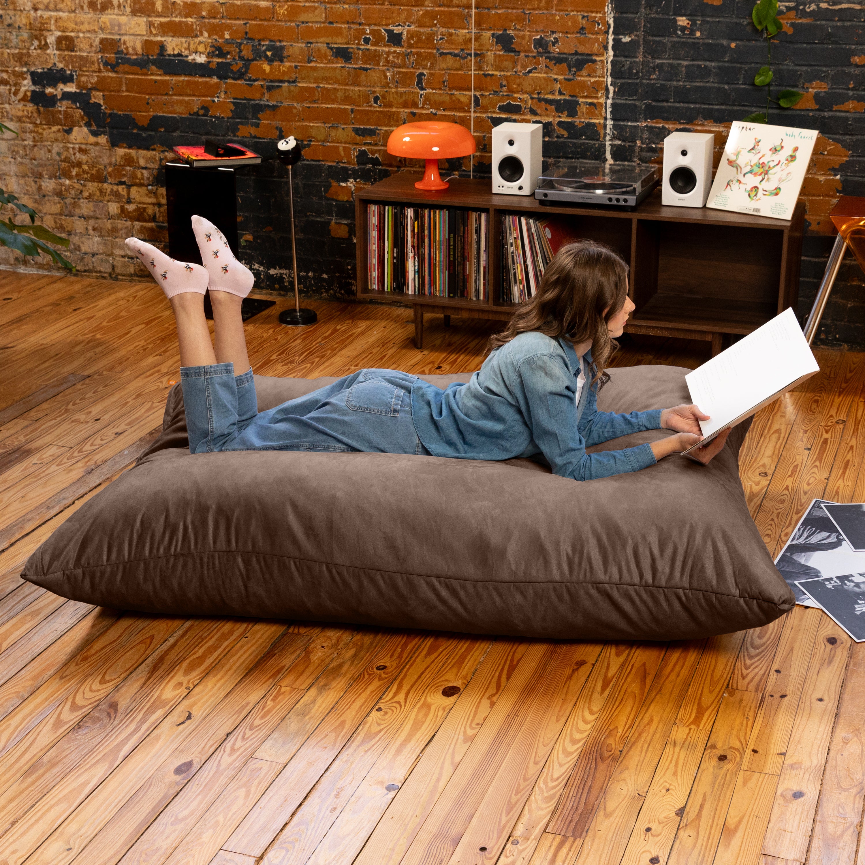 Jaxx Pillow Saxx 5.5-Foot - Huge Bean Bag Floor Pillow and Lounger, Chocolate