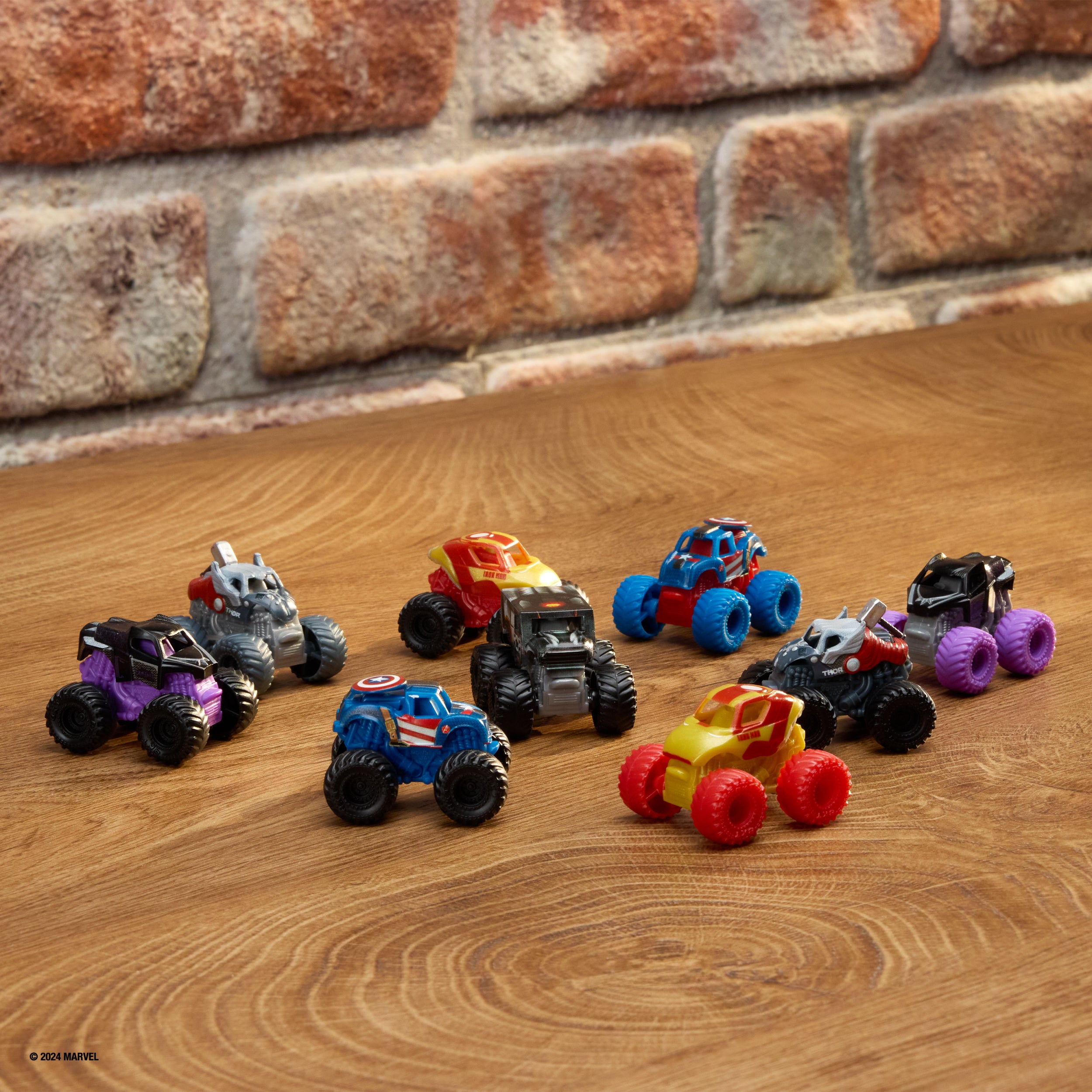 Monster Jam, Marvel Mini Monster Truck 3-Pack, 1:87 Scale, Kids Toys for Boys Ages 3 and Up  Styles May Vary