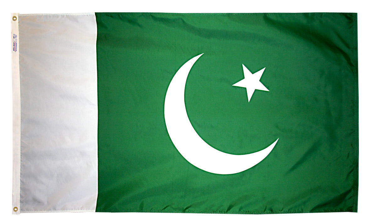 Pakistan Flag 4x6 ft. Nylon SolarGuard Nyl-Glo 100% Made in USA to Official United Nations Design Specifications.