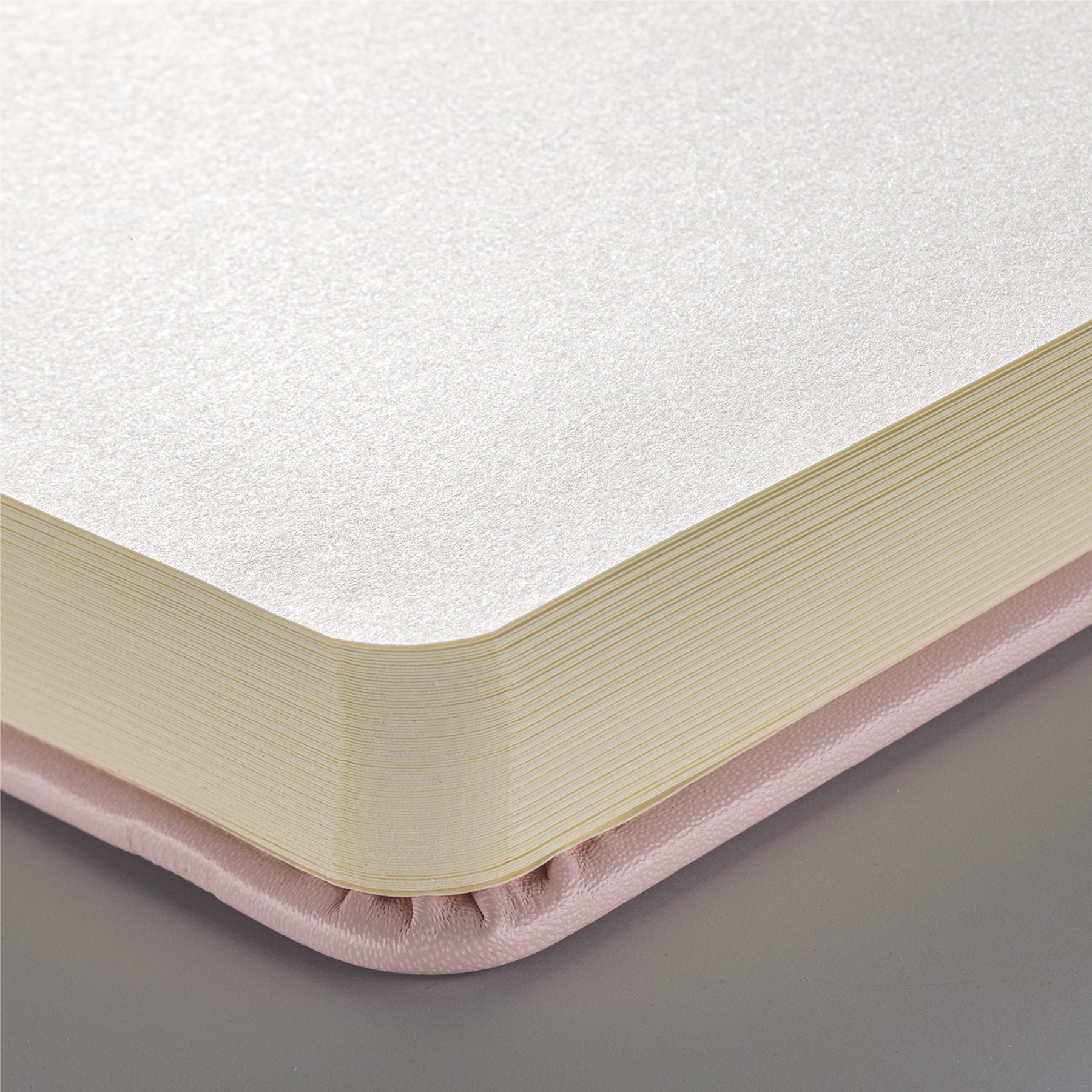 Sketchbook, 80 Sheets, 90lbs, Pastel Pink Cover, 3.5" x 5.5"