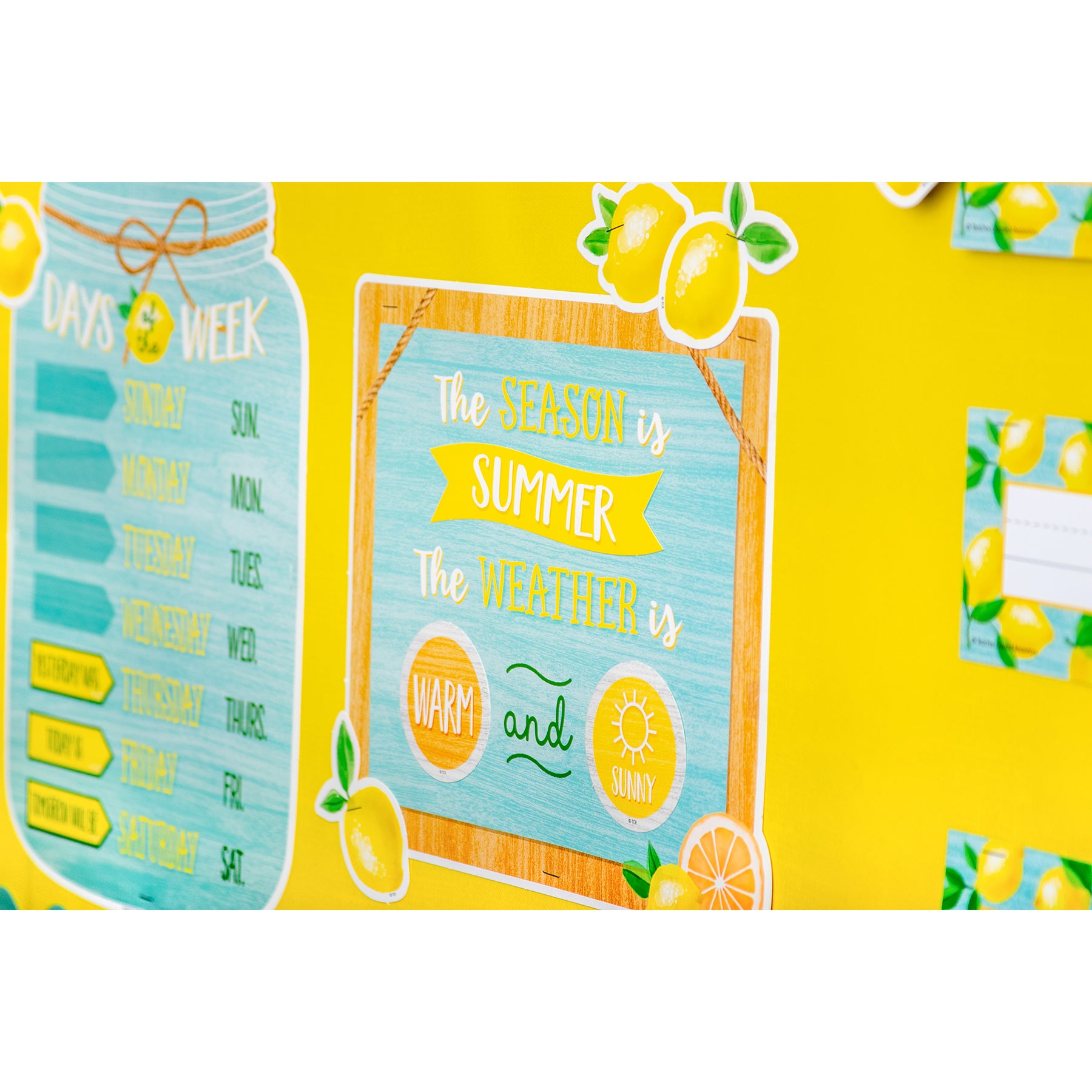 Lemon Zest Calendar Bulletin Board