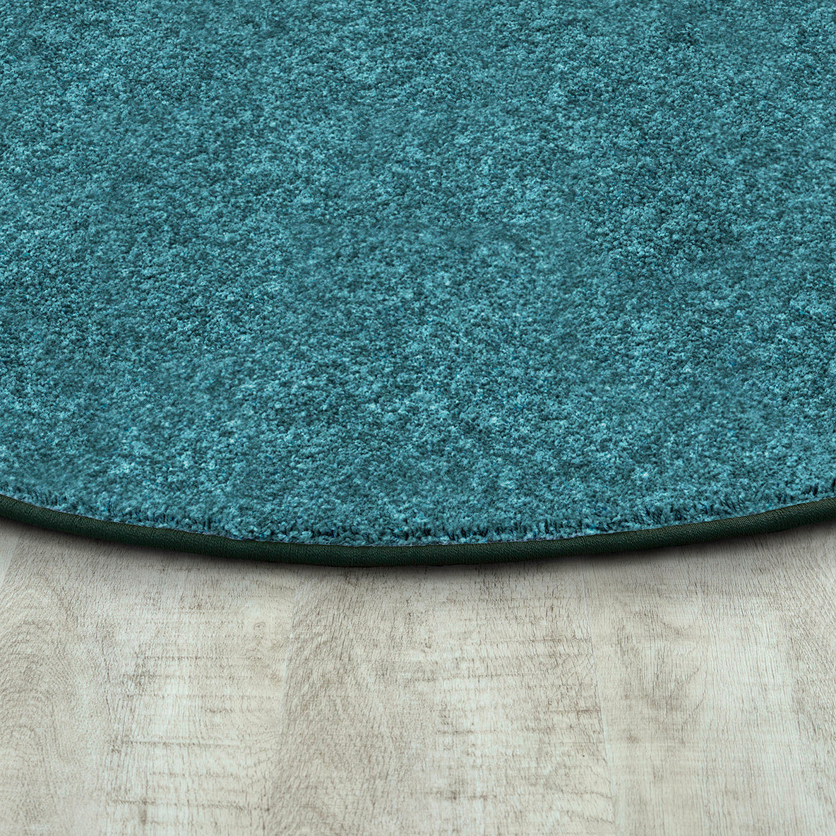 Endurance 6' x 9' Oval area rug in color Mint