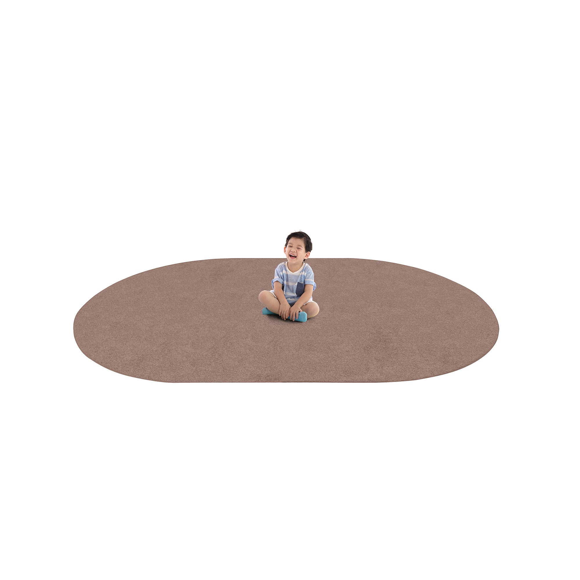 Endurance 6' x 9' Oval area rug in color Taupe