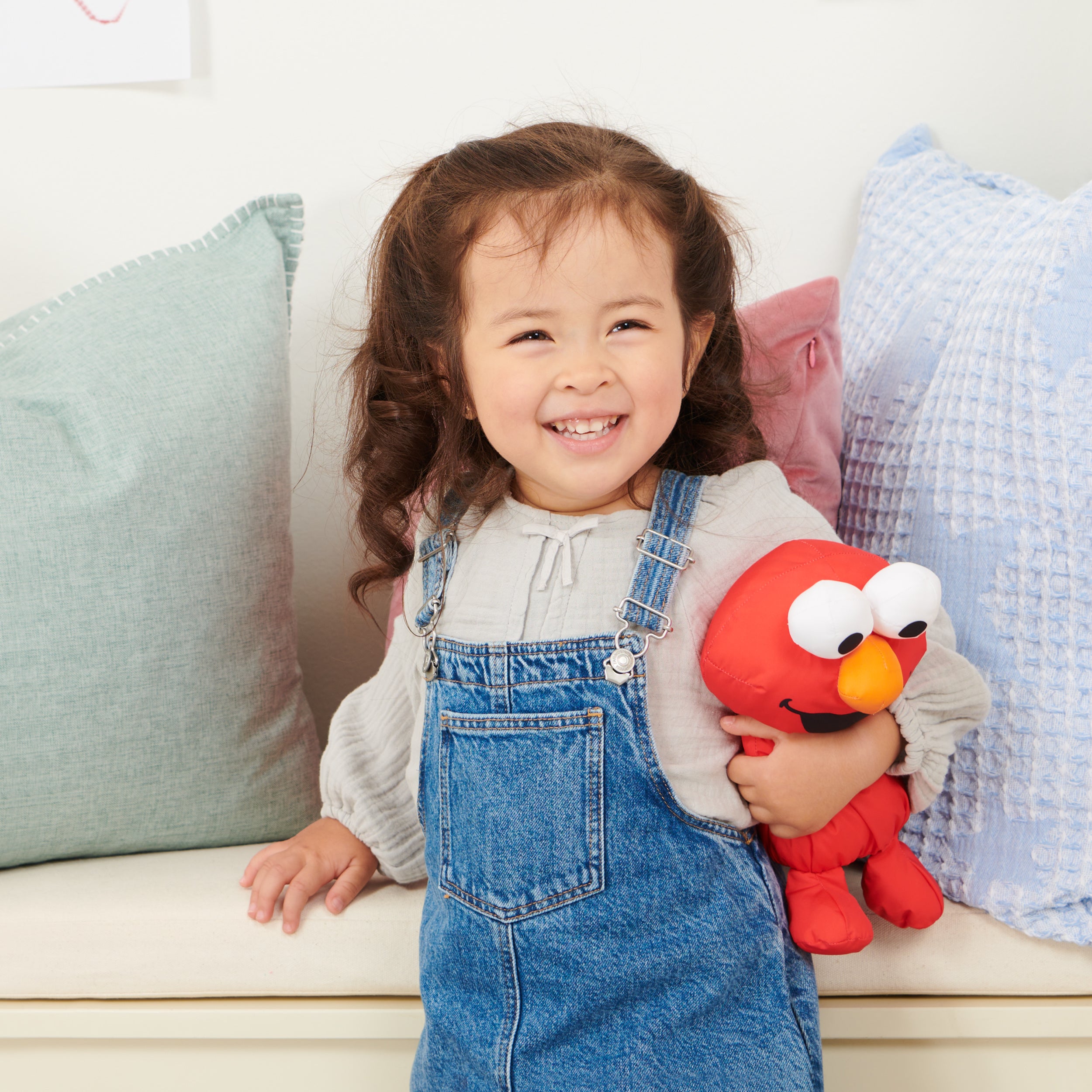 GUND Sesame Street Official Elmo Muppet Plush, Premium Nylon Plush Toy for Ages 1 & Up, Red, 7”