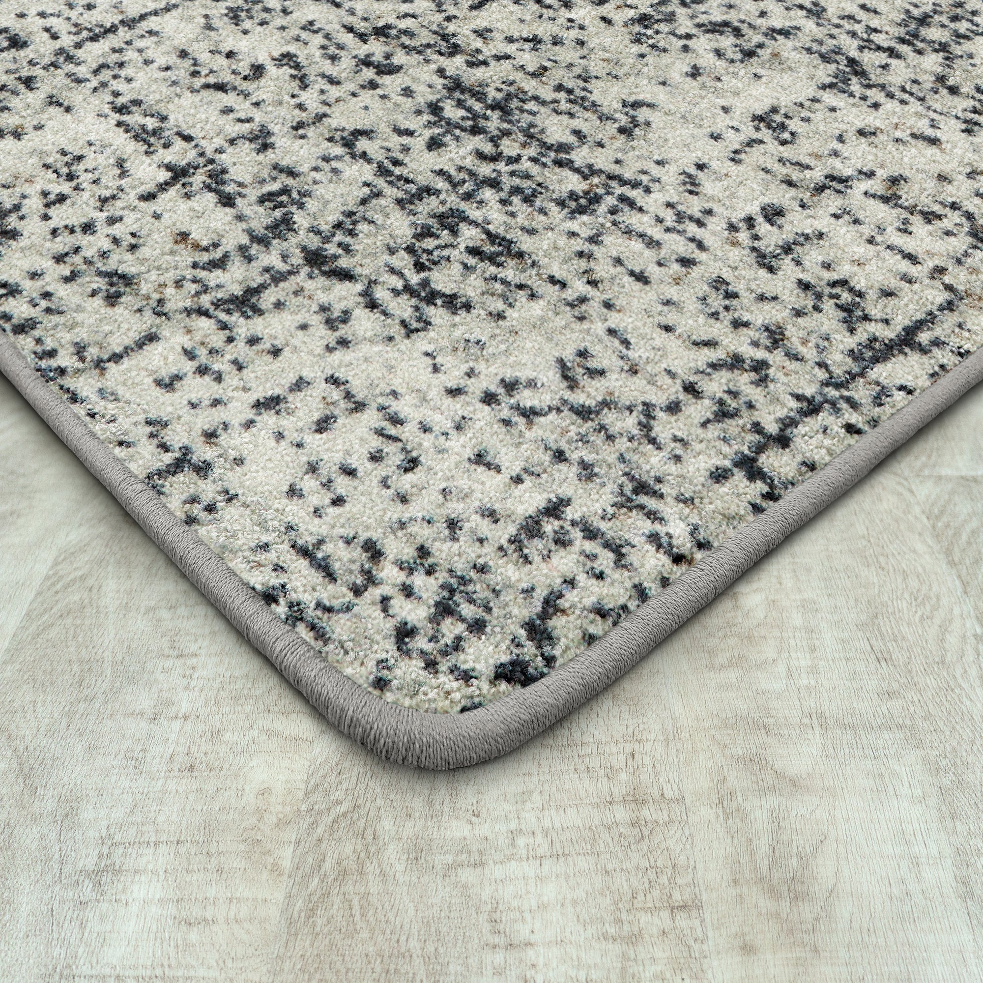Etched In Stone 5'4" x 7'8" area rug in color Fog