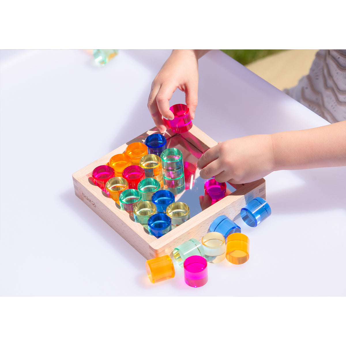 GEM CIRCLE MIRROR TRAY