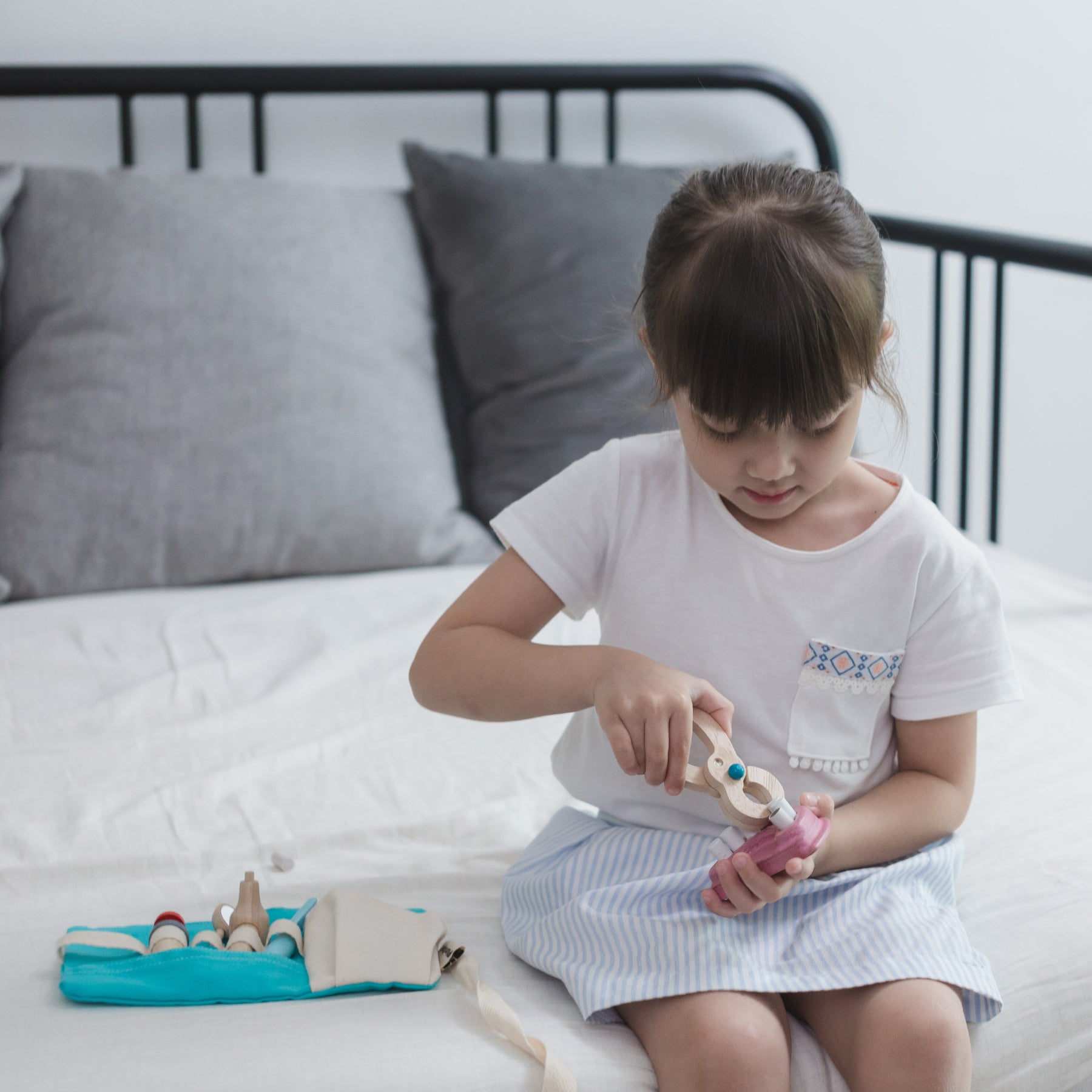 Pretend Play Dentist Toy Set