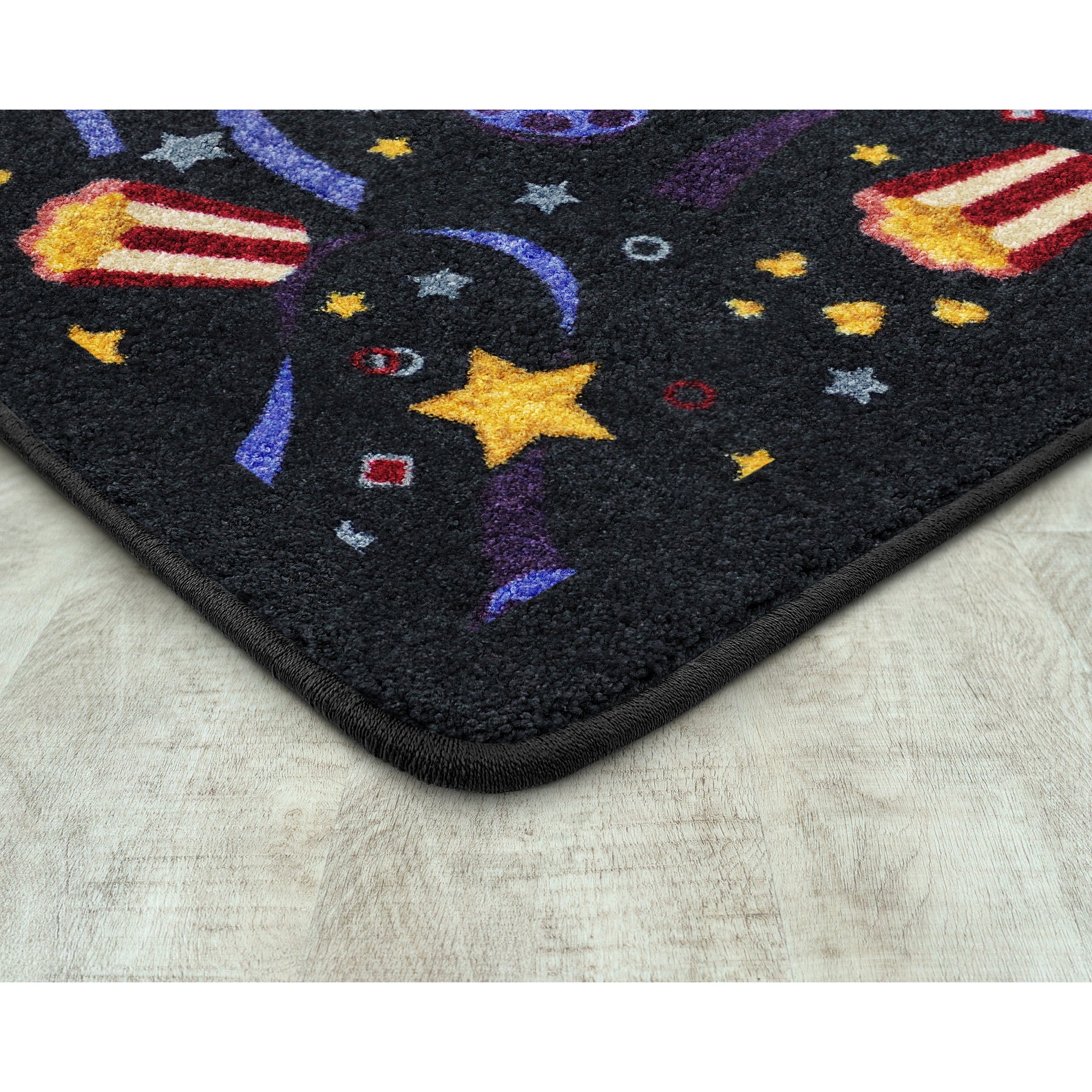 Feature Film 5'4" x 7'8" area rug in color Charcoal