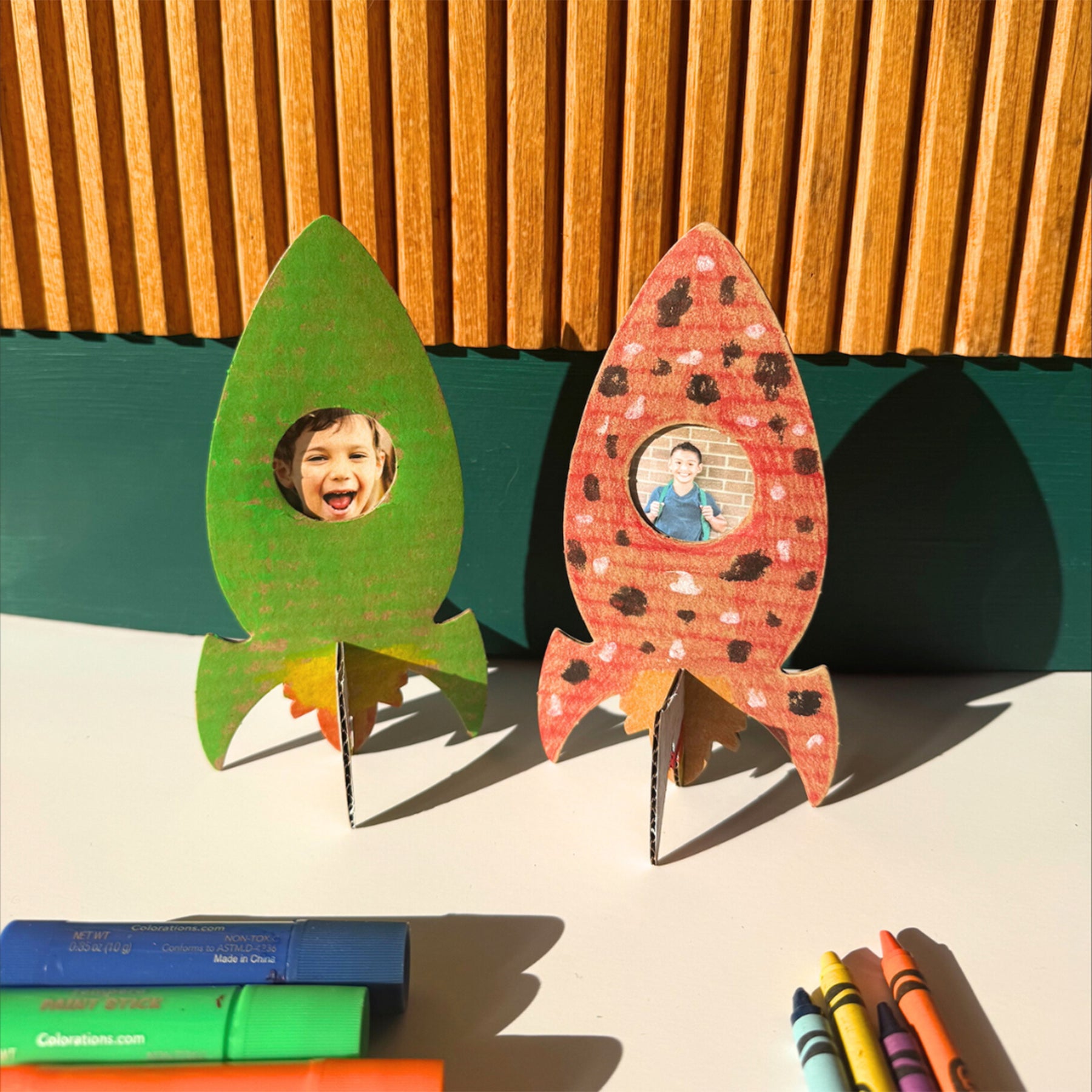 Rocket Ship Picture Frames, Pack of 24