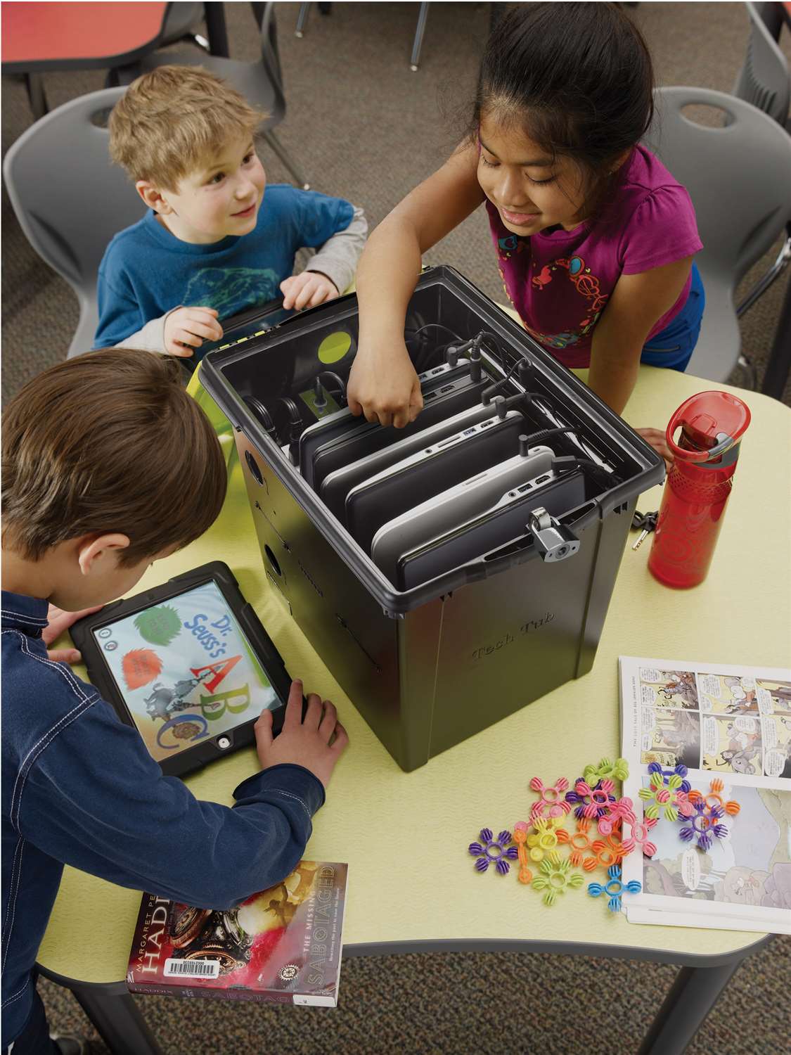 Original Tech Tub Standard – holds 6 devices