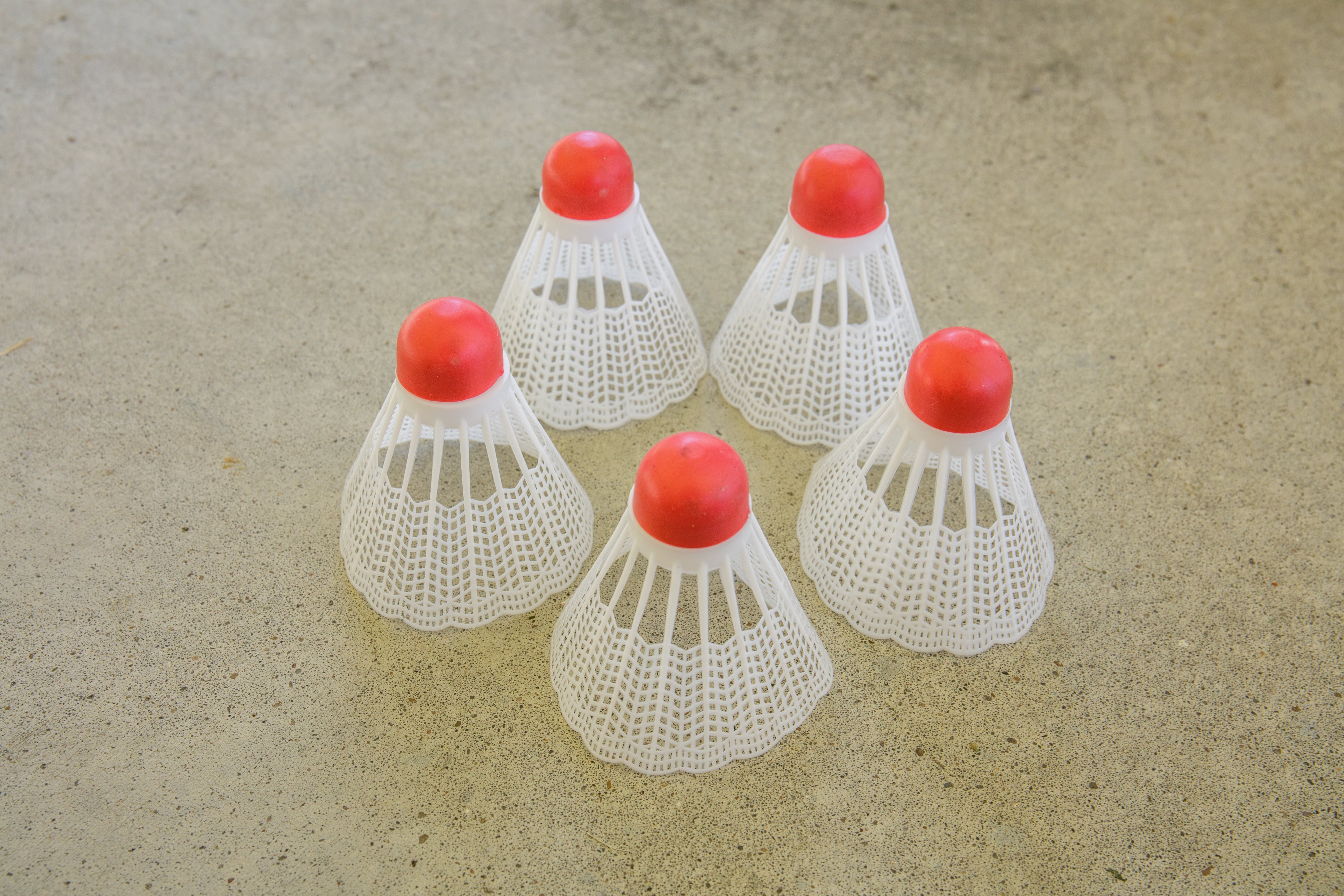 Triumph Shuttlecocks 6-Pack, White