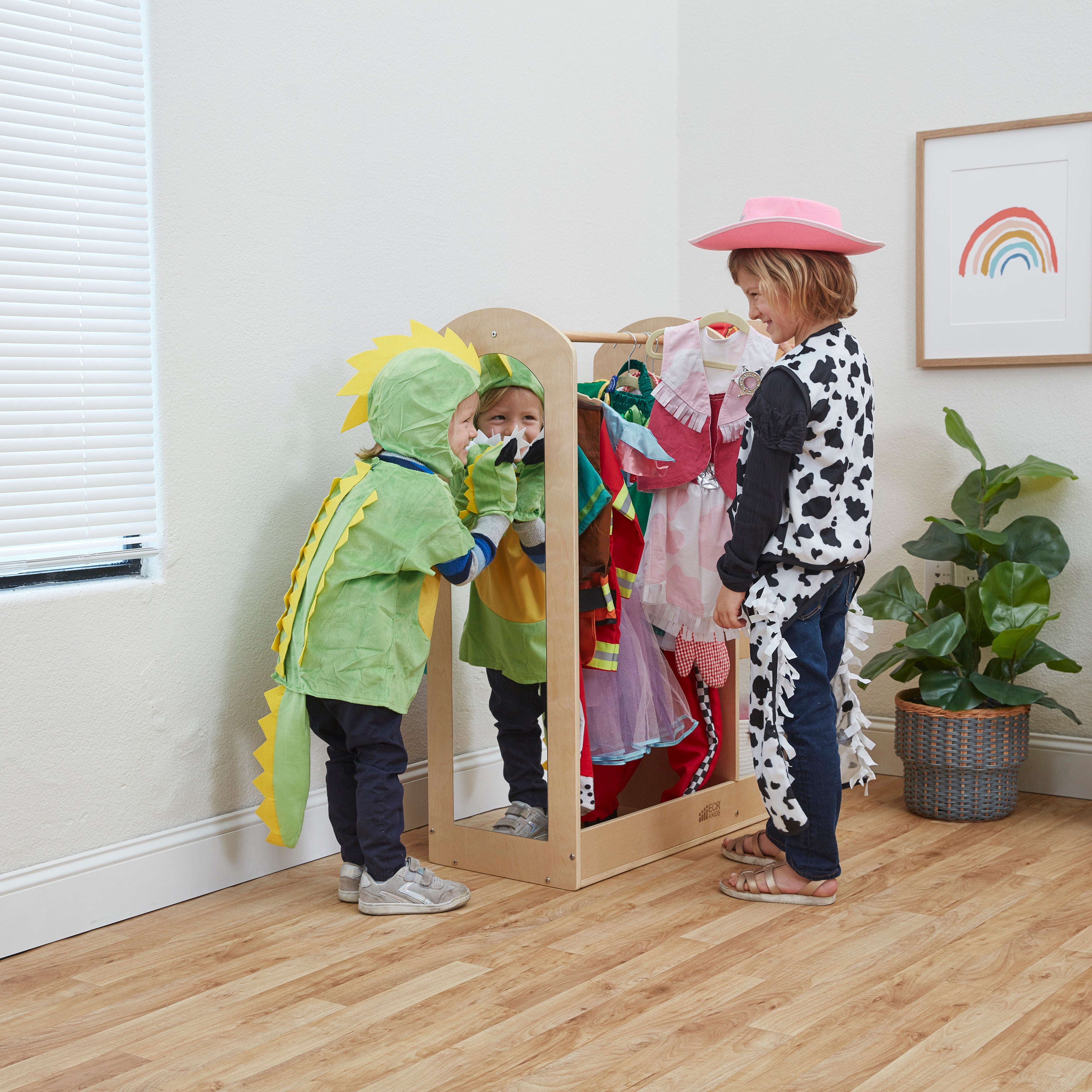 Dress-Up Center - Natural