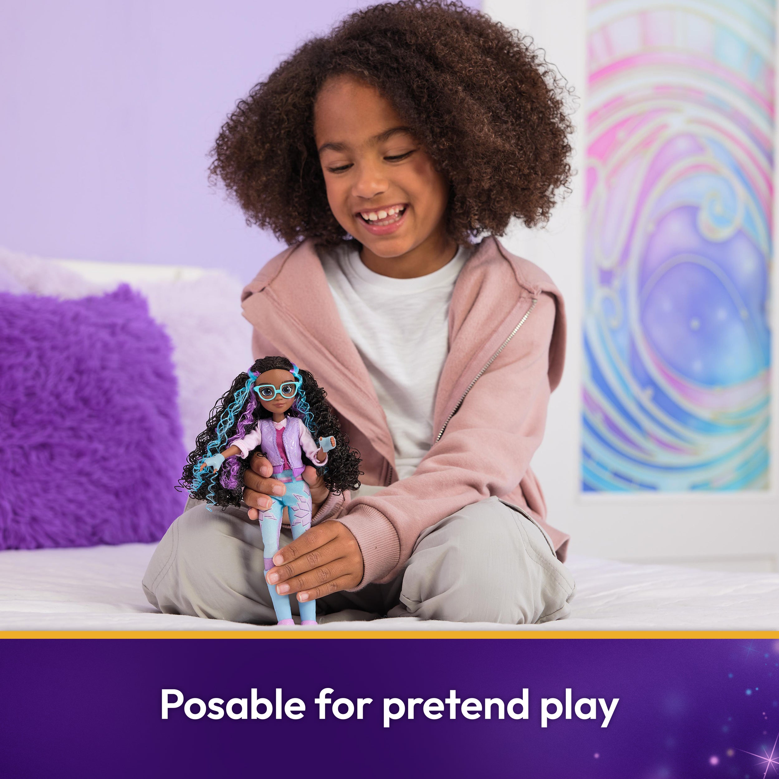 Unicorn Academy, Layla Doll with 5 Accessories, 9.5”, Dolls & Unicorn Toys for Girls Ages 4 and up
