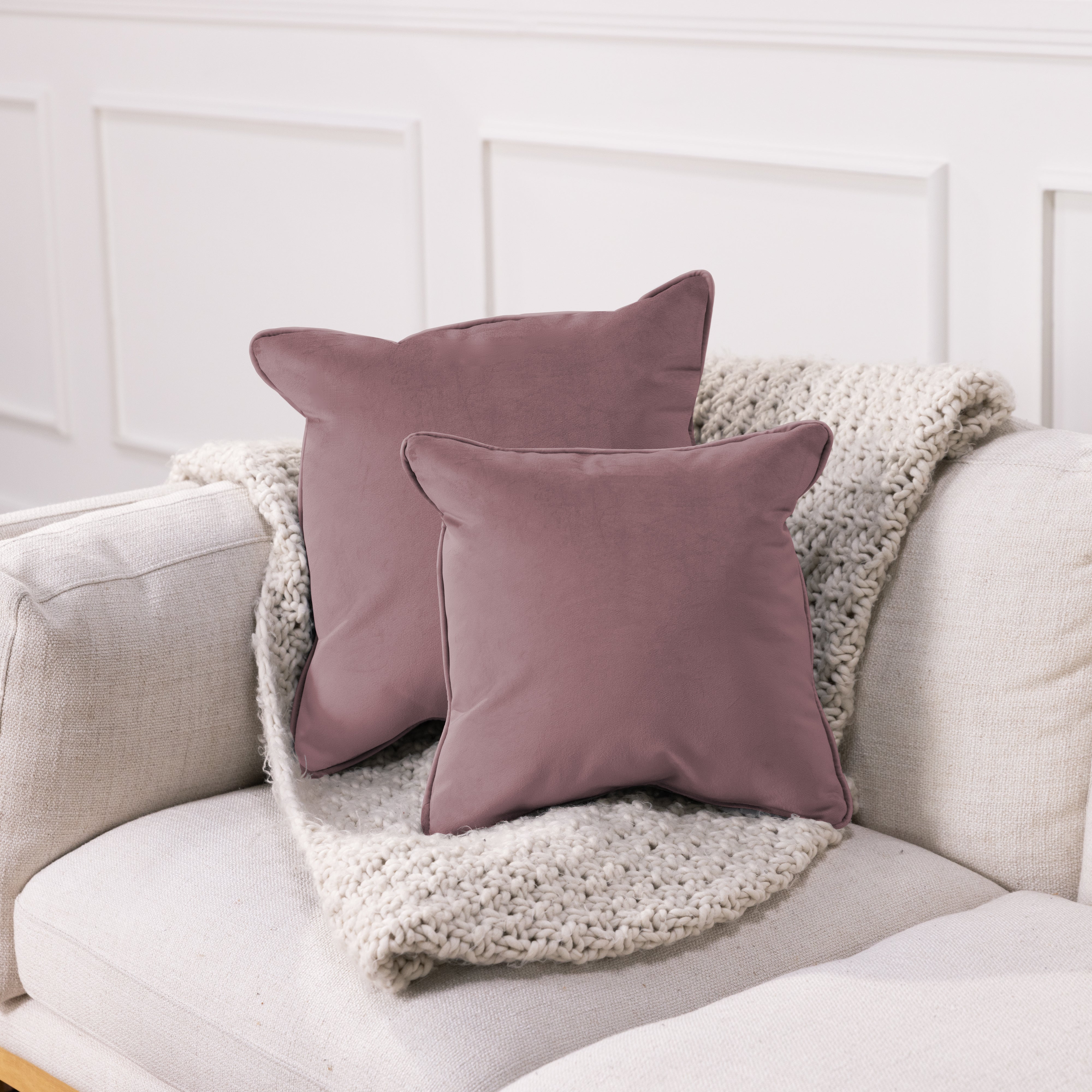 18" x 18" Square Microfiber Pillow with Piping, 2-Piece - Mauve