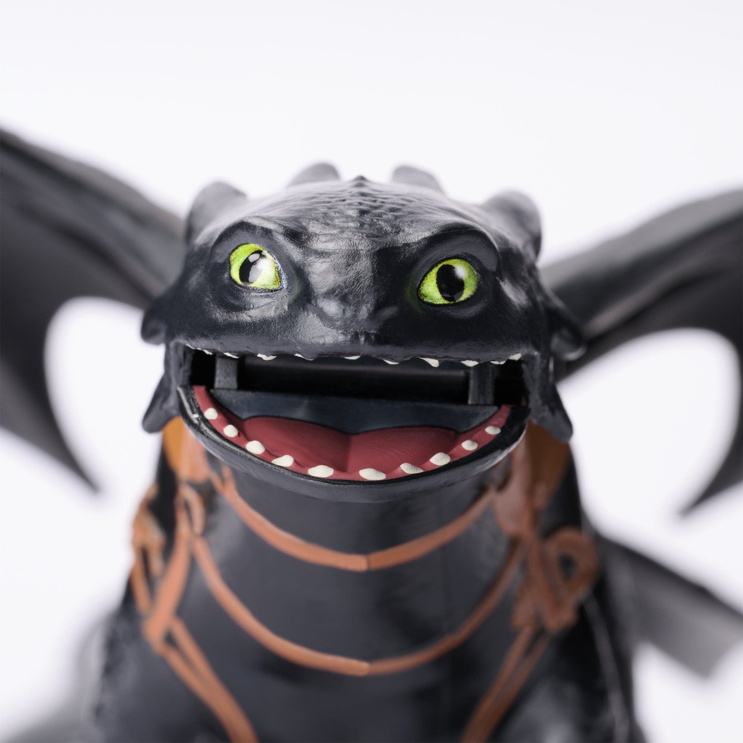 Dreamworks Dragons, Dragon and Viking Action Figures, Kids Toys for Boys Ages 4 and up Styles May Vary