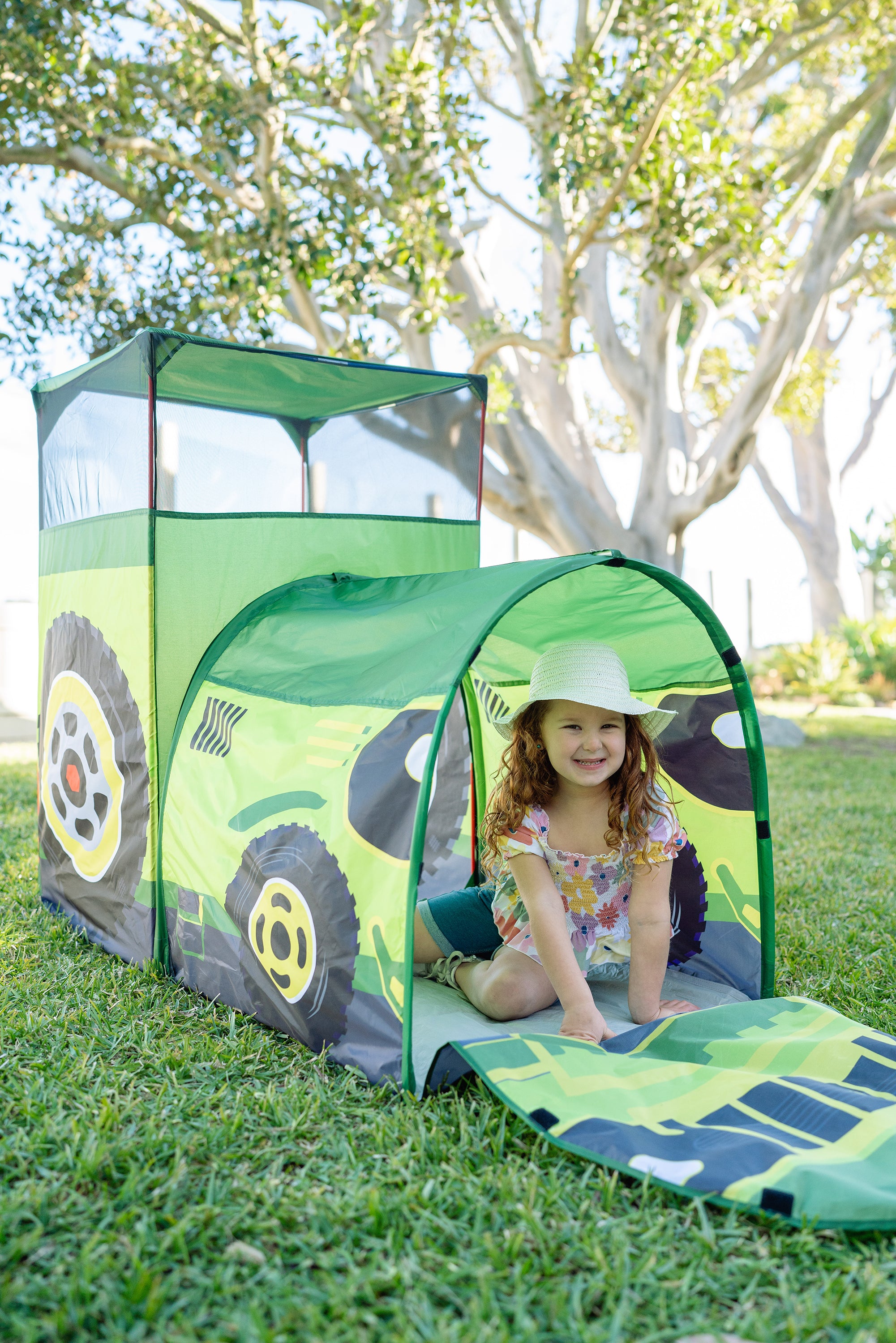 Tractor Play House