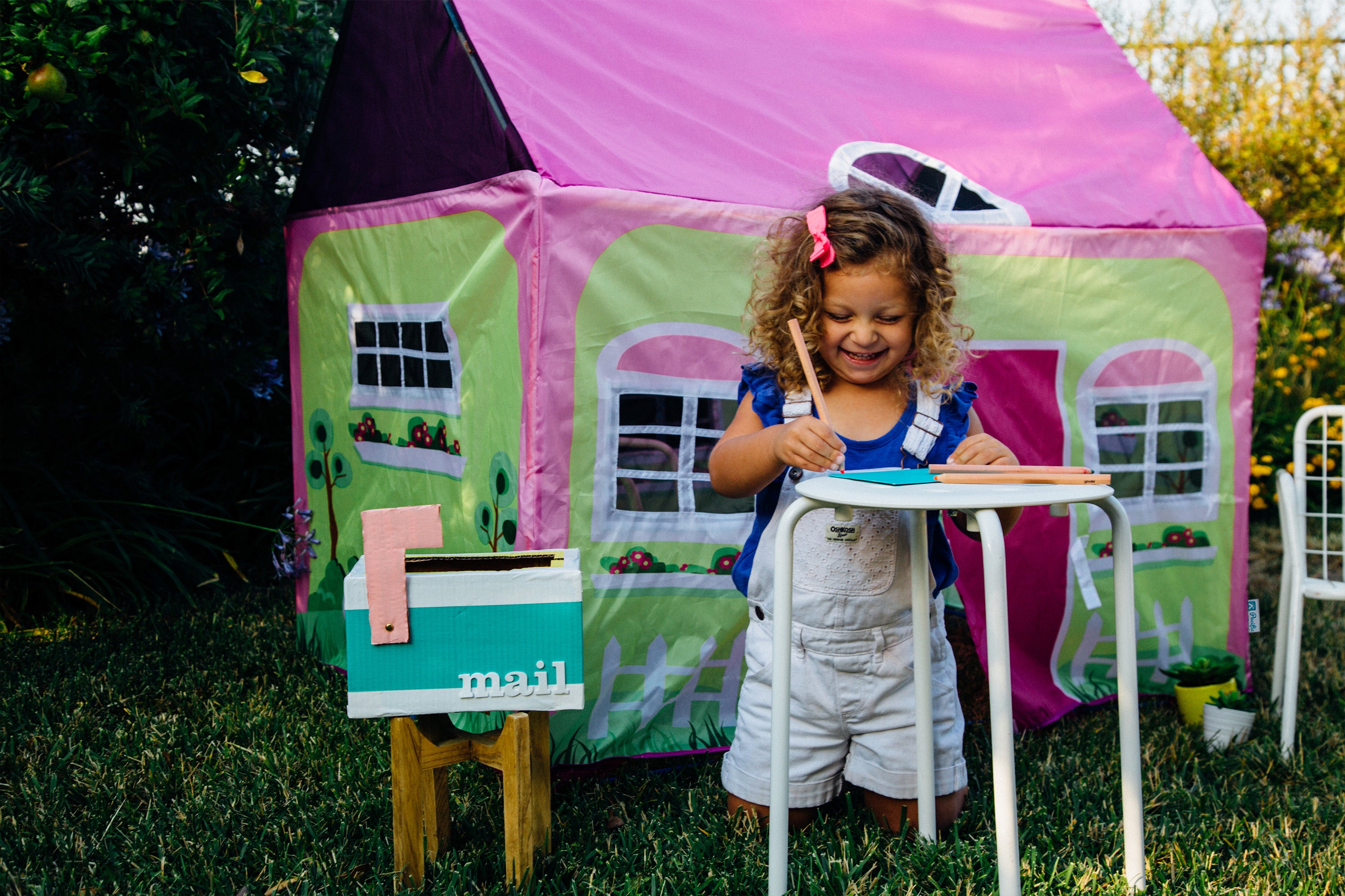 Lil' Cottage House Tent