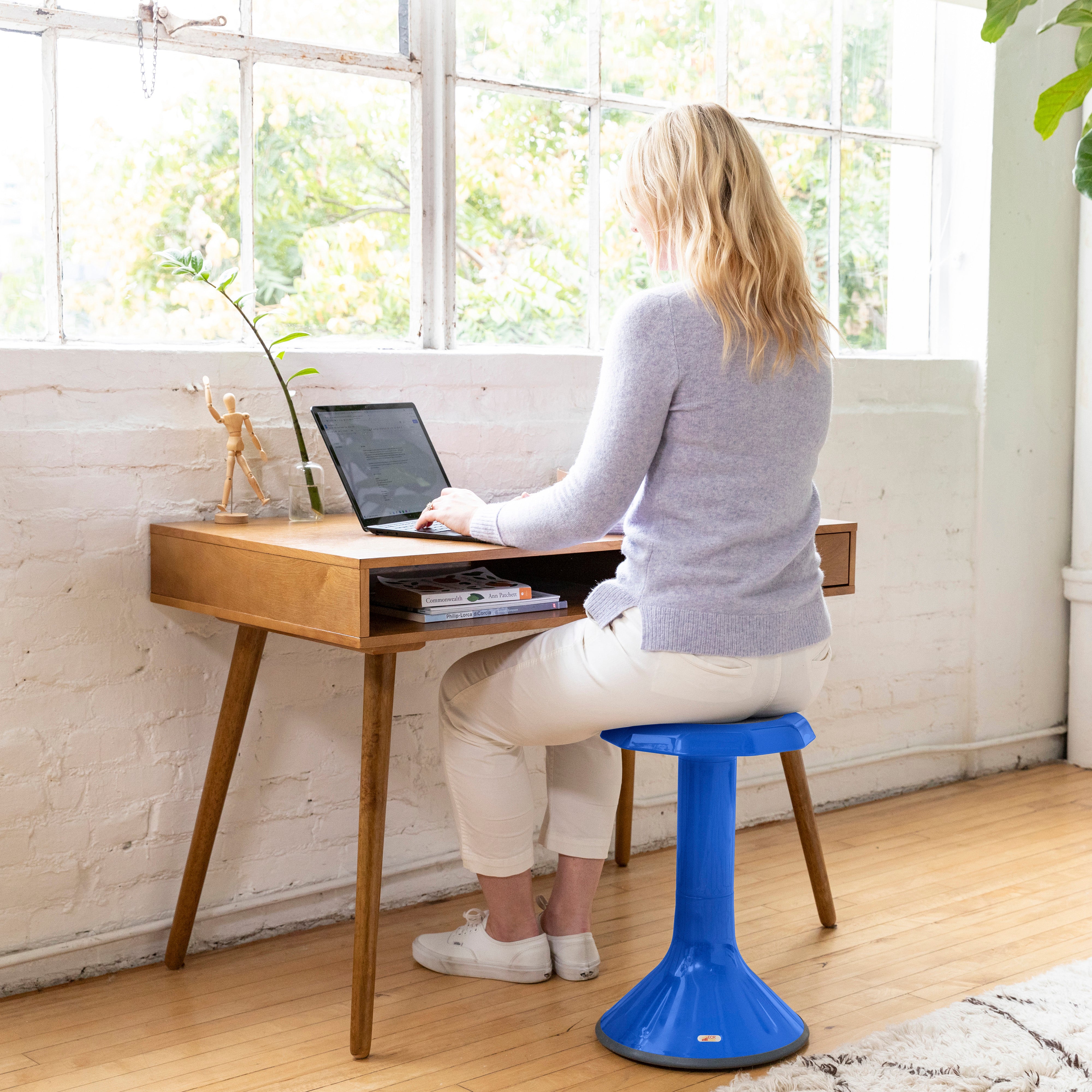 20in ACE Stool - Blue