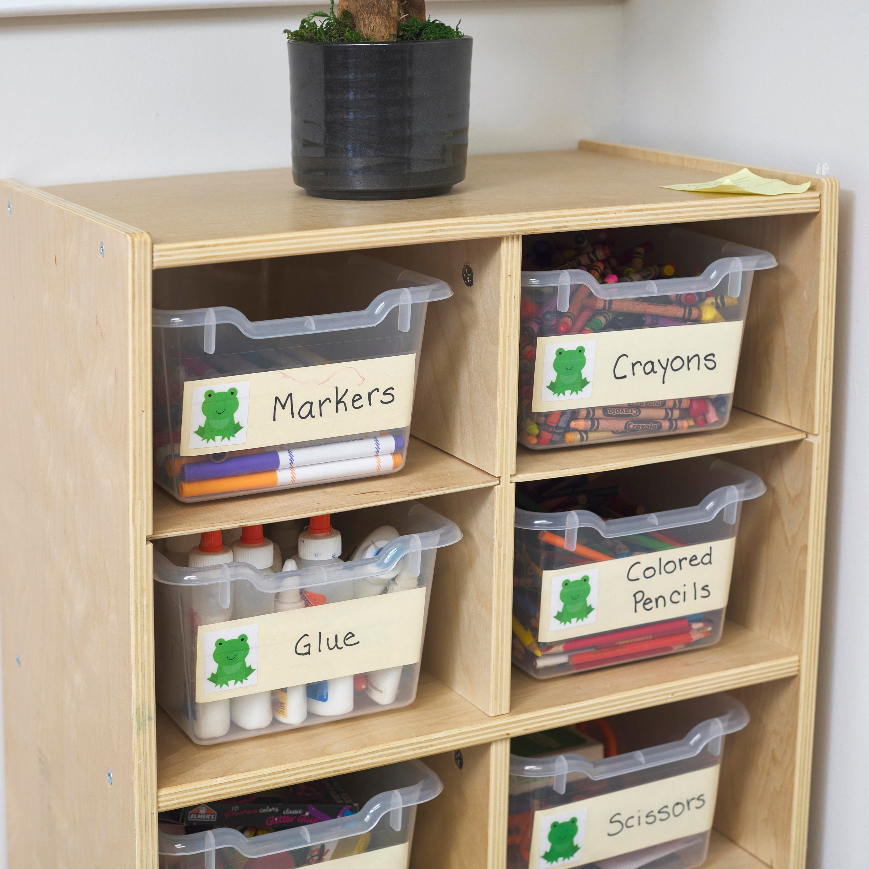 Scoop Front Storage Bins - Clear